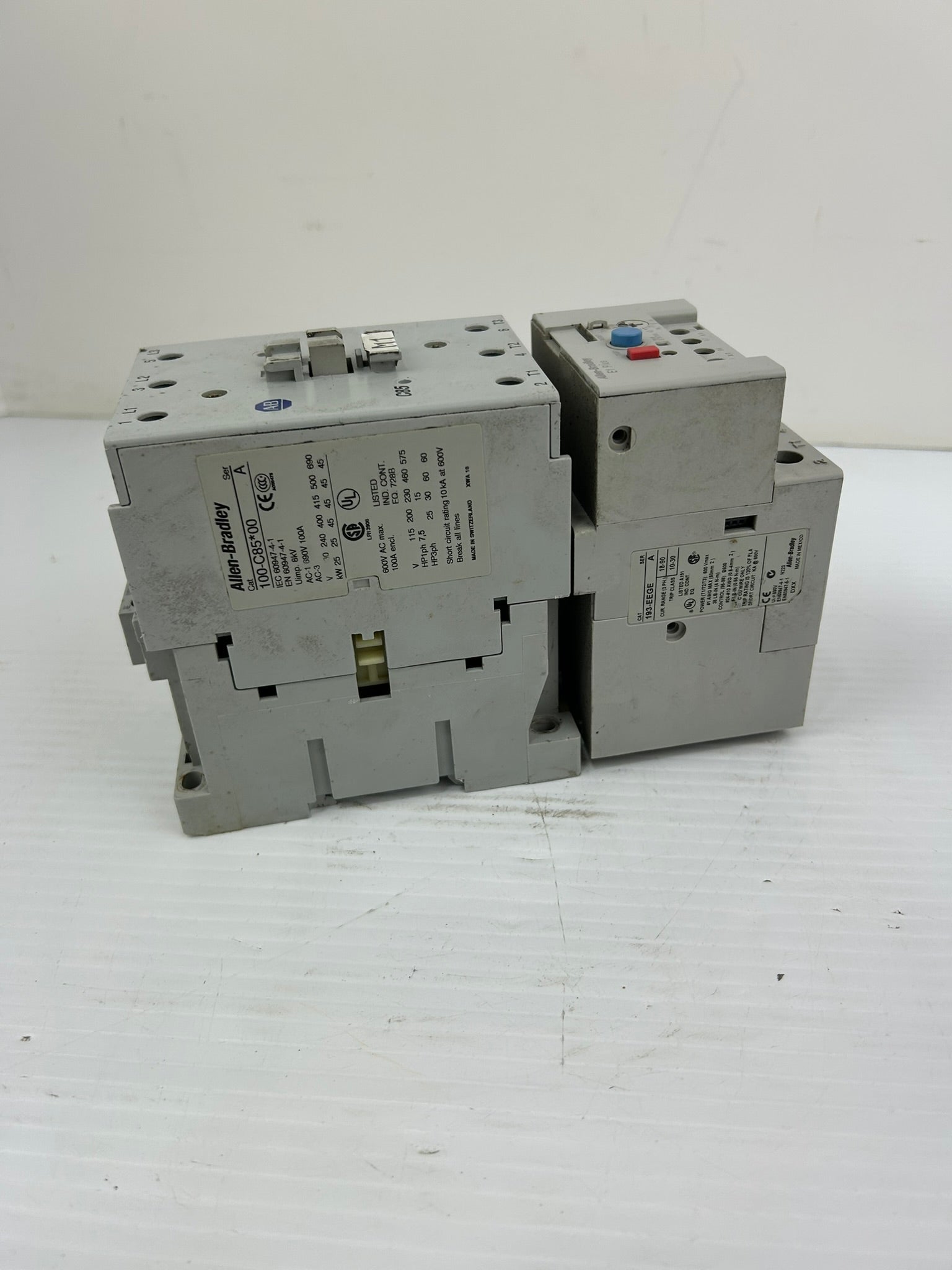 Allen Bradley 100-C85*00 Smart Motor Controller Ser. A & 193-EEGE Overload Relay