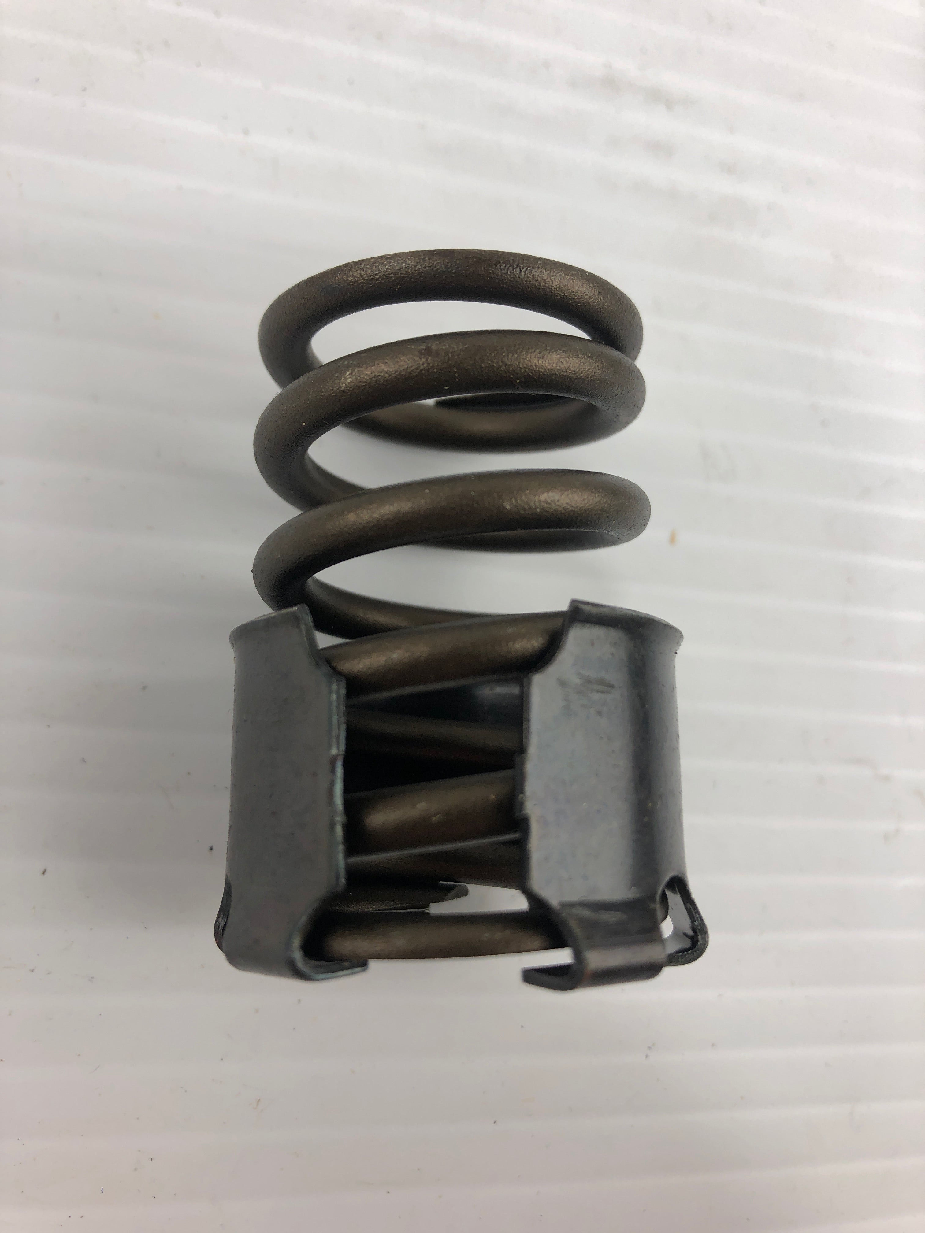 Clevite 2121330 Engine Valve Spring (3) 212-1330