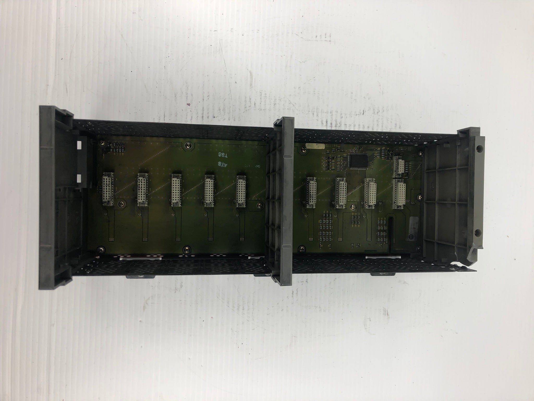 Allen-Bradley 1746-A10 PLC 10 Slot Rack Series B SLC 500