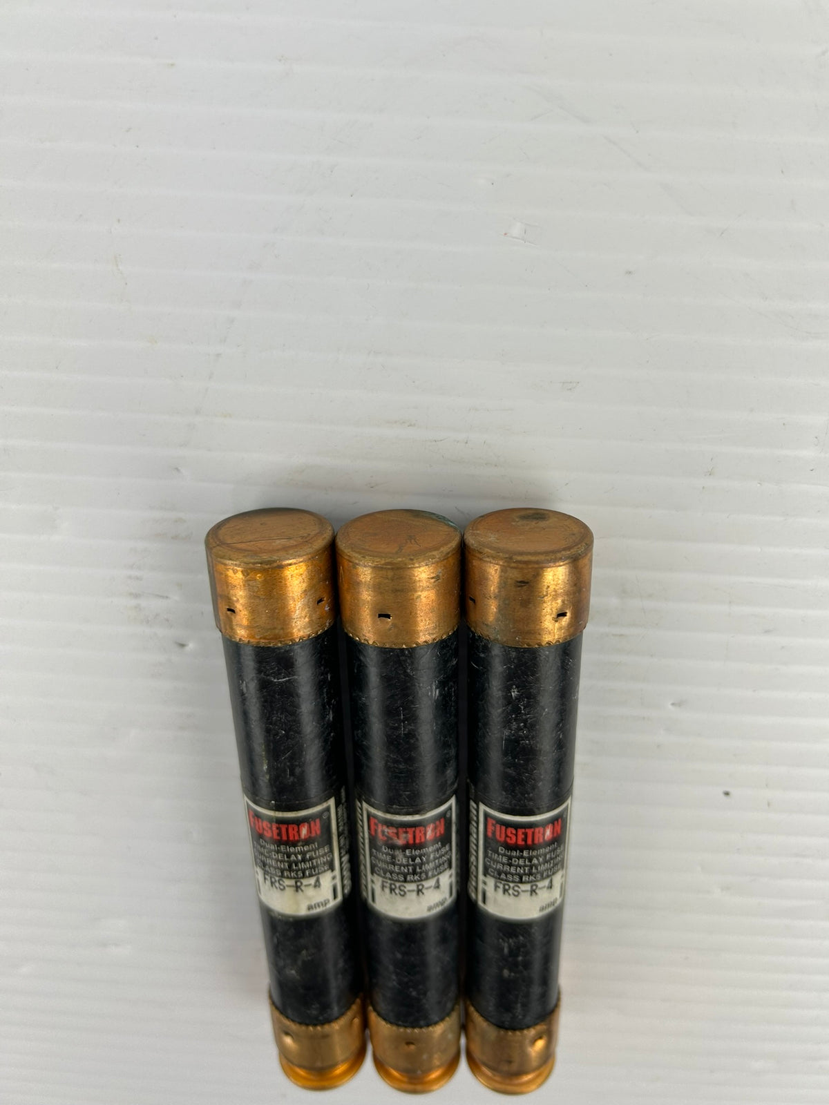 Cooper Bussmann FRS-R-4 Fusetron Dual Element Time Delay Fuse 600V 4A - Lot of 3