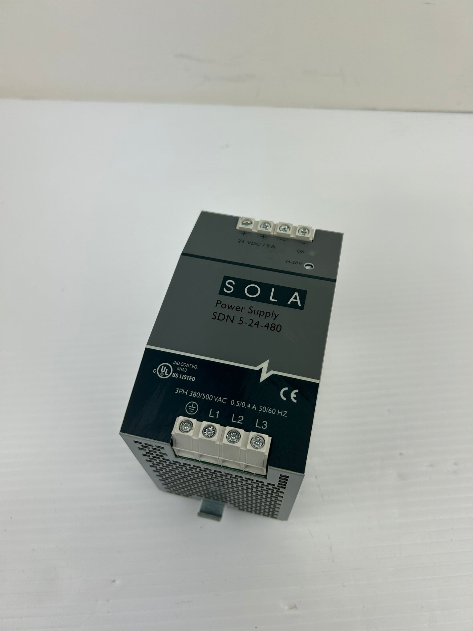 Sola SDN 5-24-480 Power Supply 380/500VAC 0.5/0.4A 3PH 50/60Hz