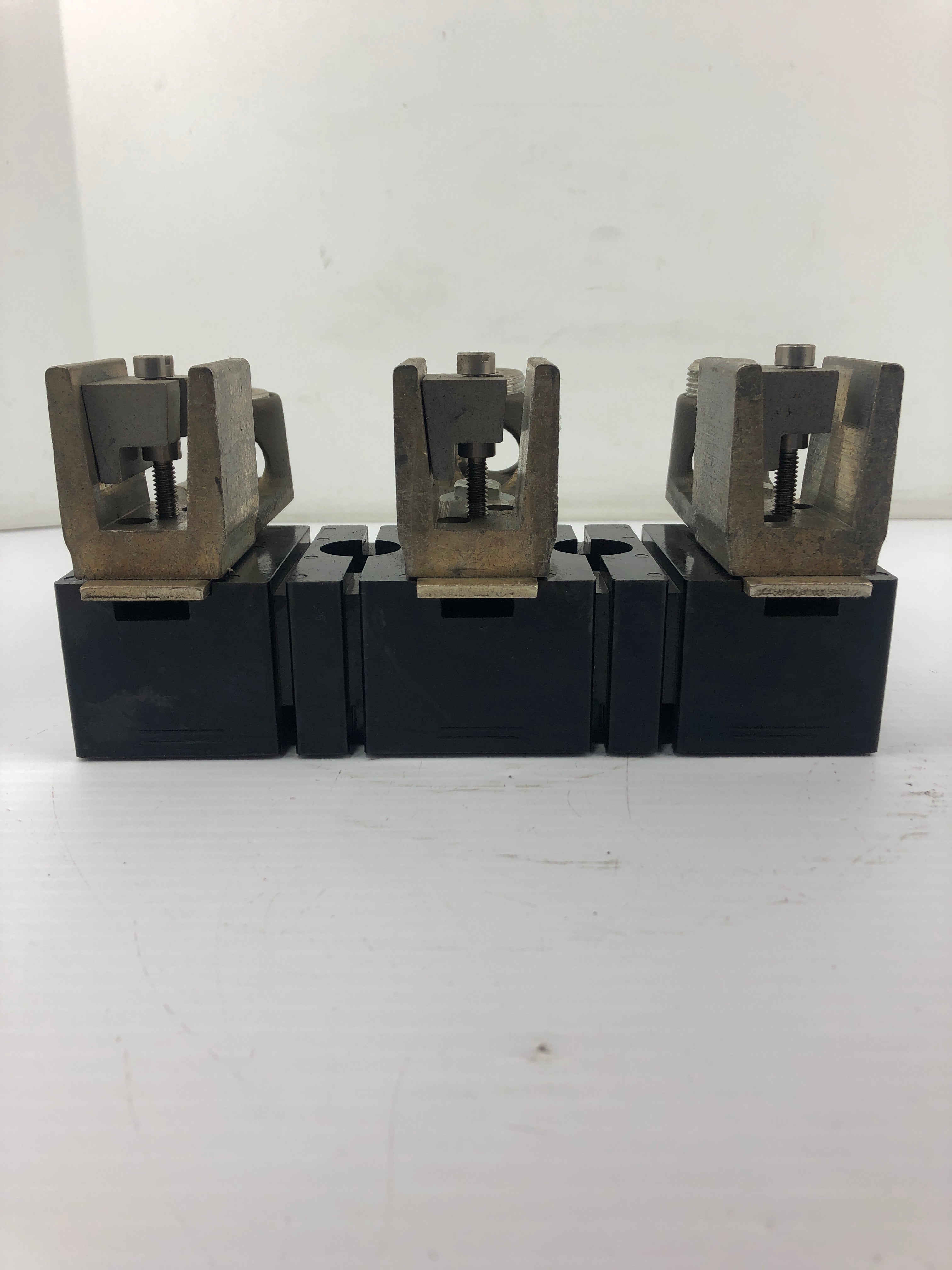 Allen-Bradley 1494V-FS400 Fuse Block