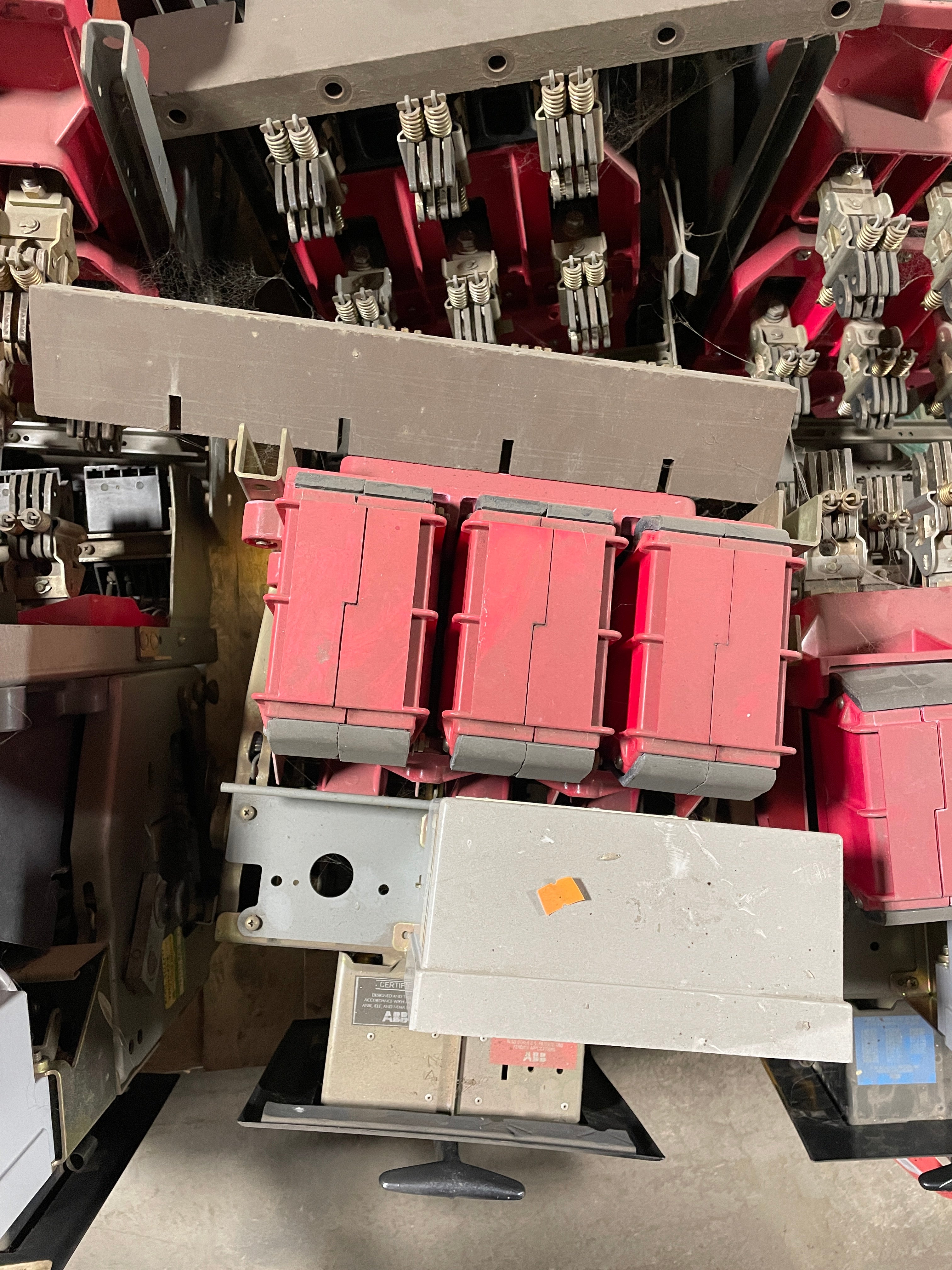 ABB K600S K-Line Power Circuit Breaker 600A 50/60 600VAC K-600S with SS3 Trip