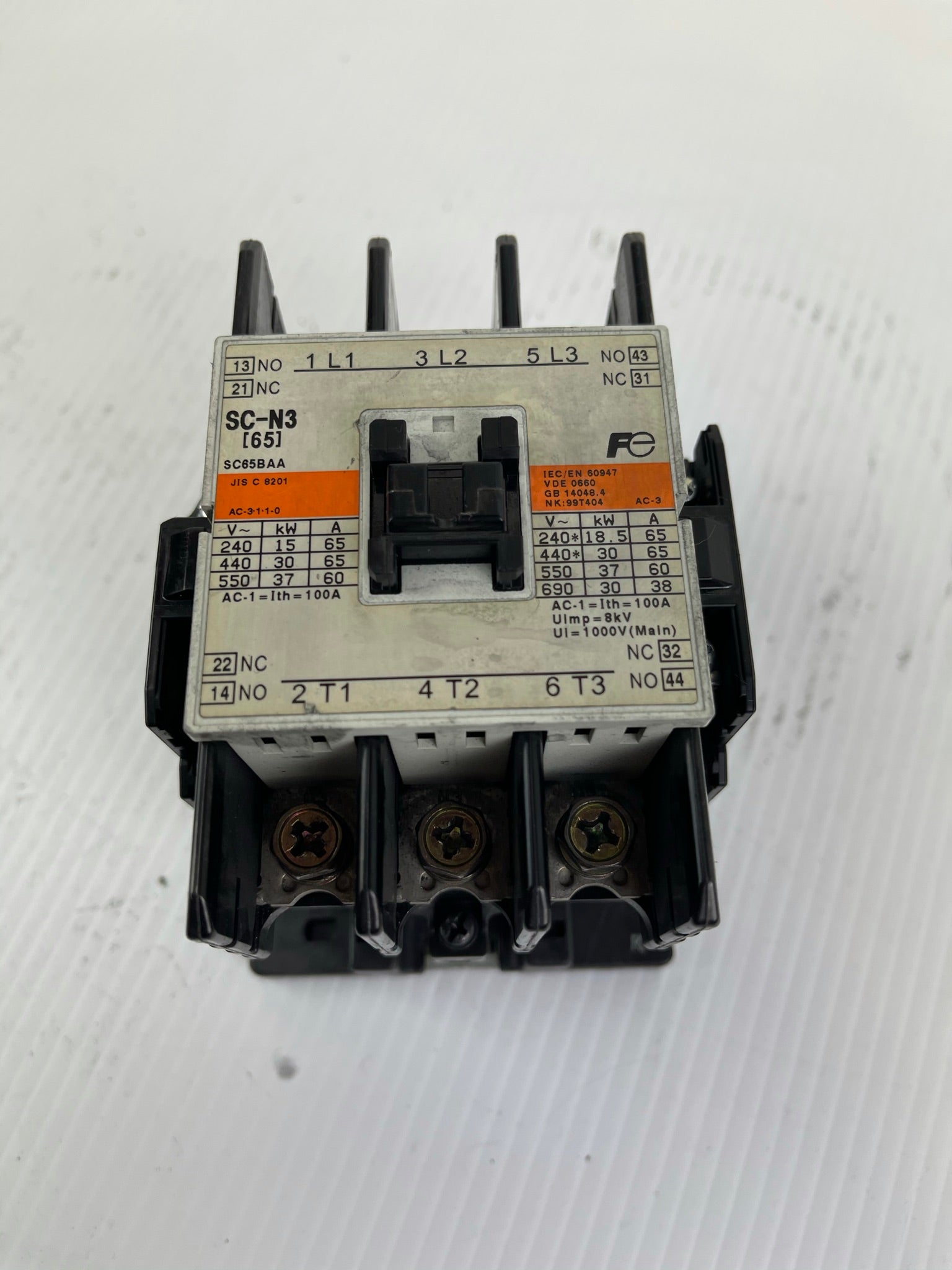 Fuji Electric SC-N3 (65) Contactor SC65BAA 3NC2H