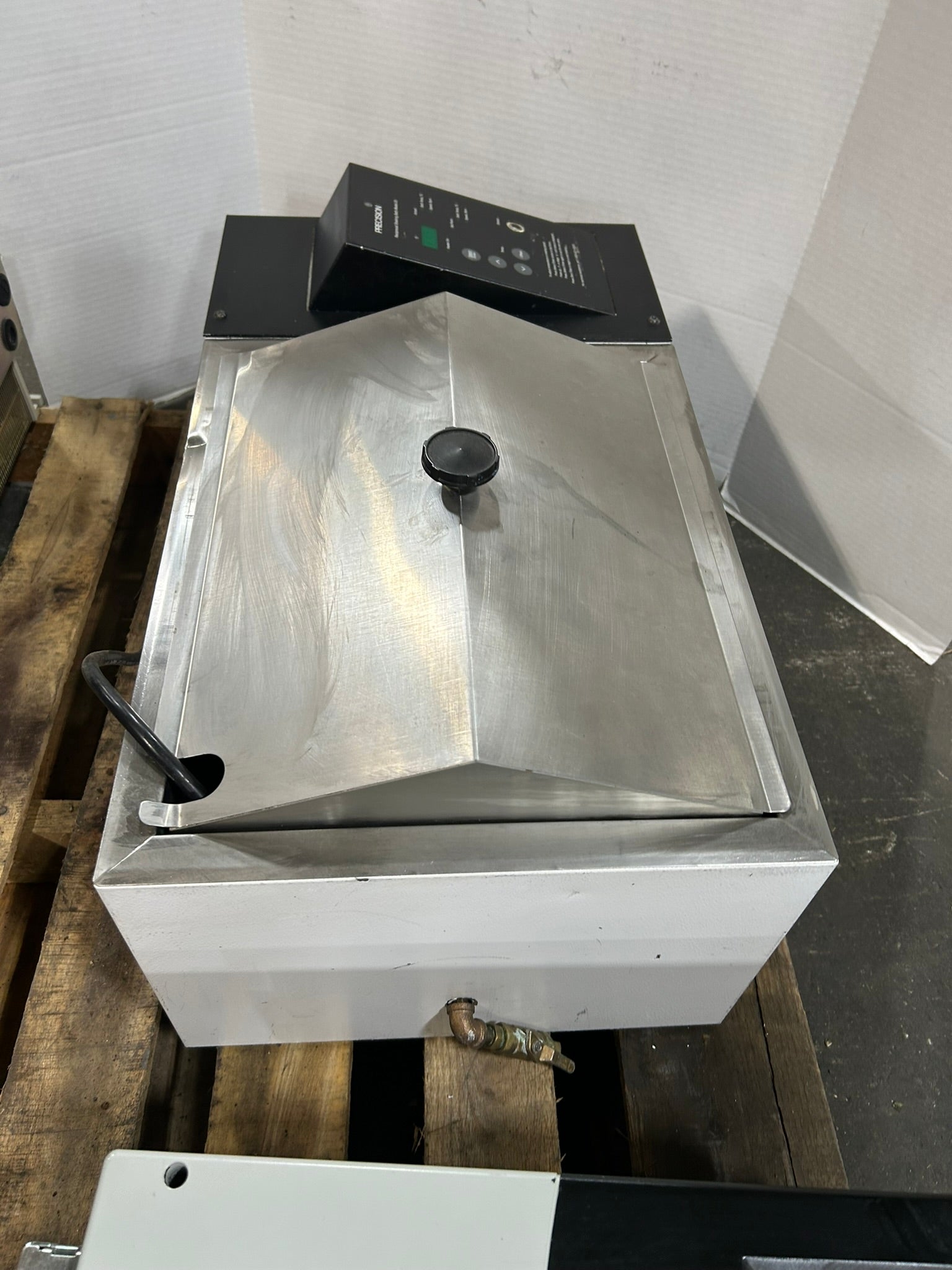 Precision Scientfitic 66800 Reciprocal Shaking Bath Model 25 Temp. to 100C 1PH