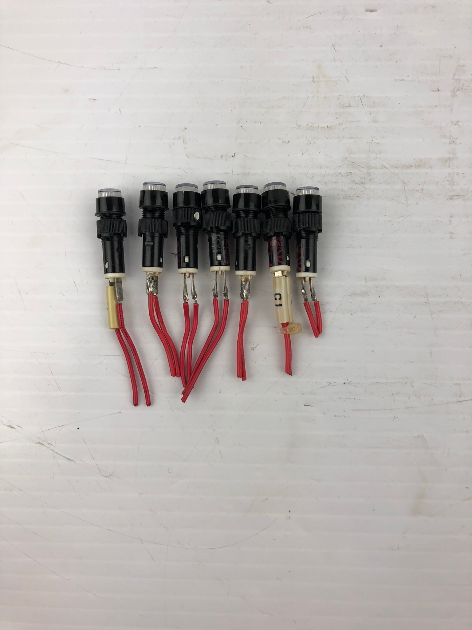 Idec AP8M Indicator Pilot Light - Lot of 7