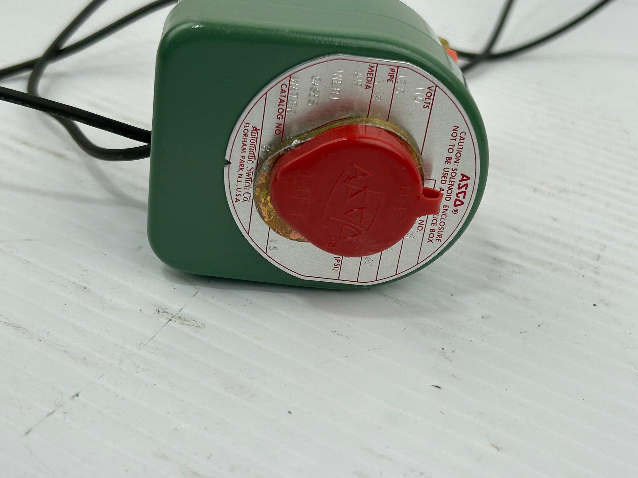 ASCO 02204S Solenoid Valve 110/120 Volts 3/8 Pipe 15.4 Watts