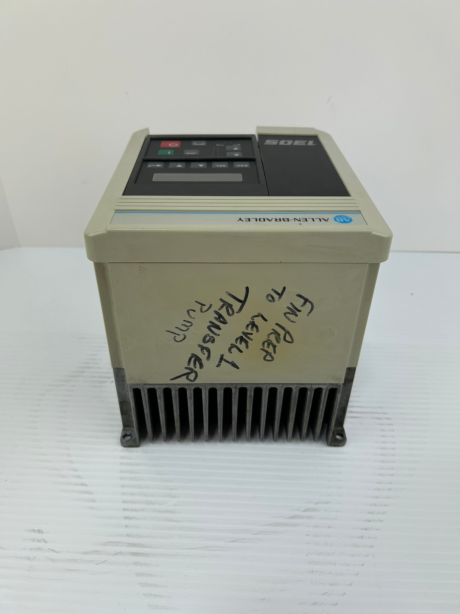 Allen Bradley 1305 Variable Frequency Drive 1305-BA04A Series A - Missing Cover