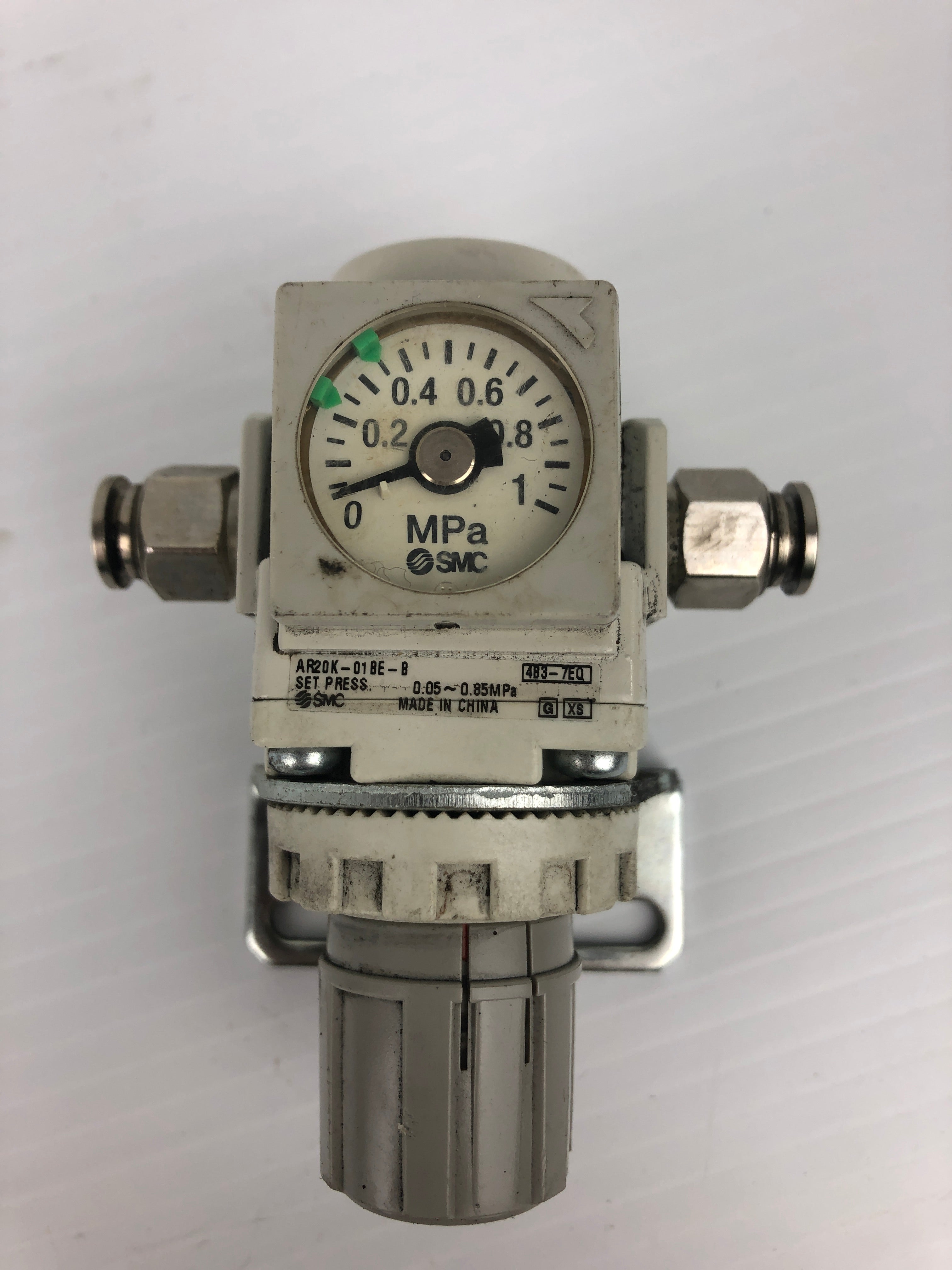 SMC AR20K-01BE-B Pressure Regulator Valve 0.05~0.85MPa