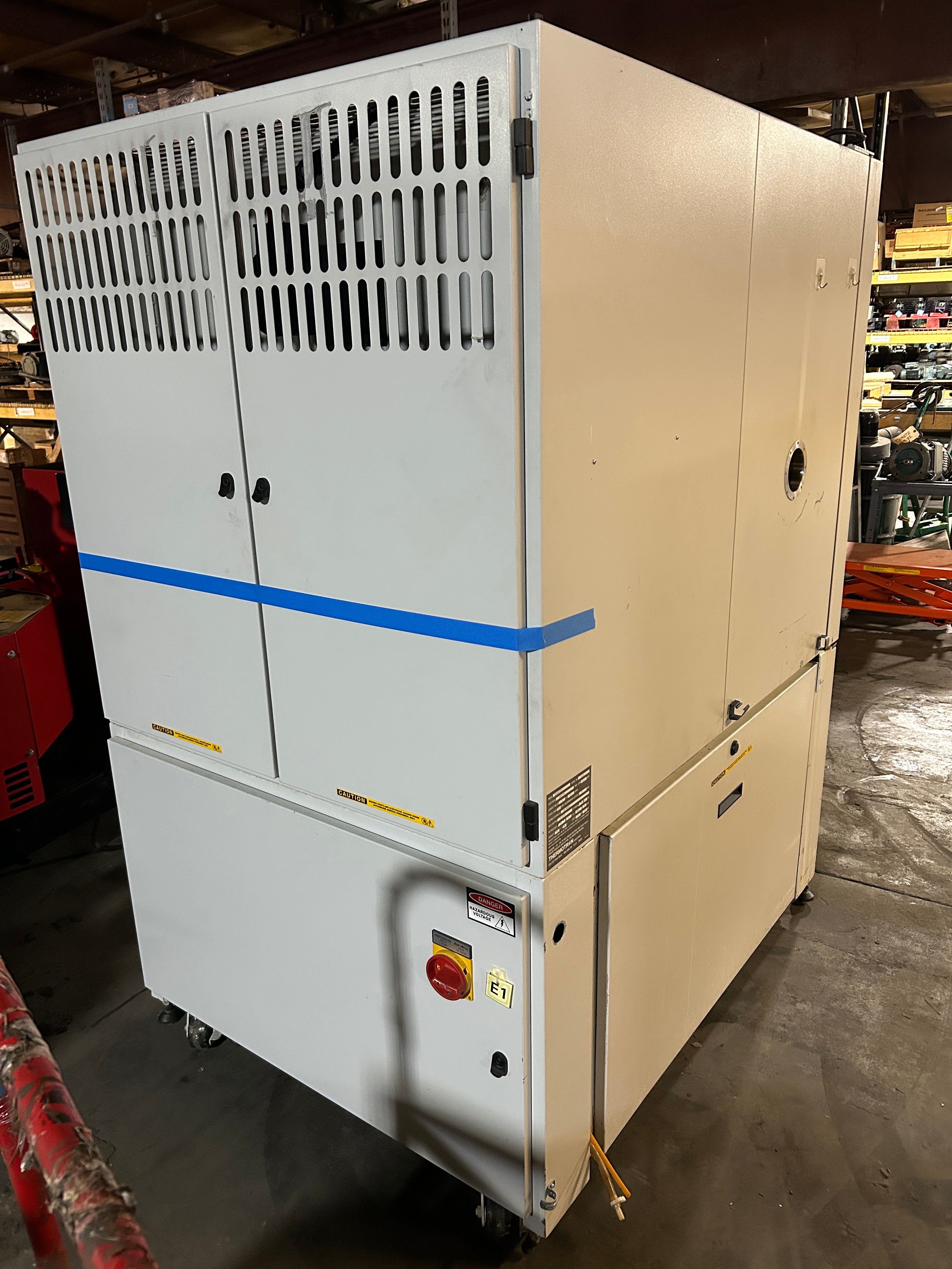 Thermotron SE-600-3-3 Environmental Temperature Test Chamber