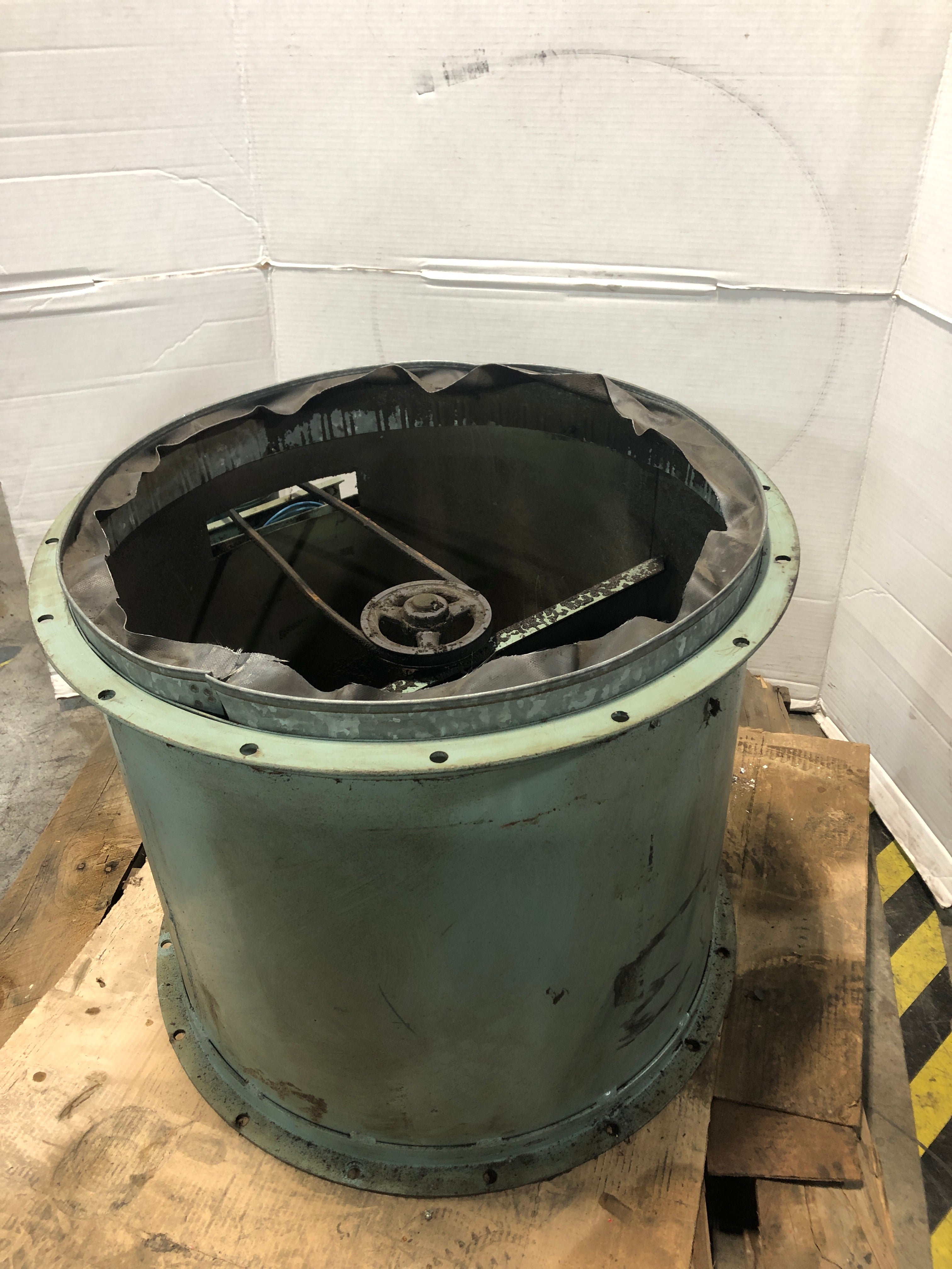 General Resource TAB-24N Tab Tube Axial Belt Drive Fan with 1 HP Motor 1220 RPM