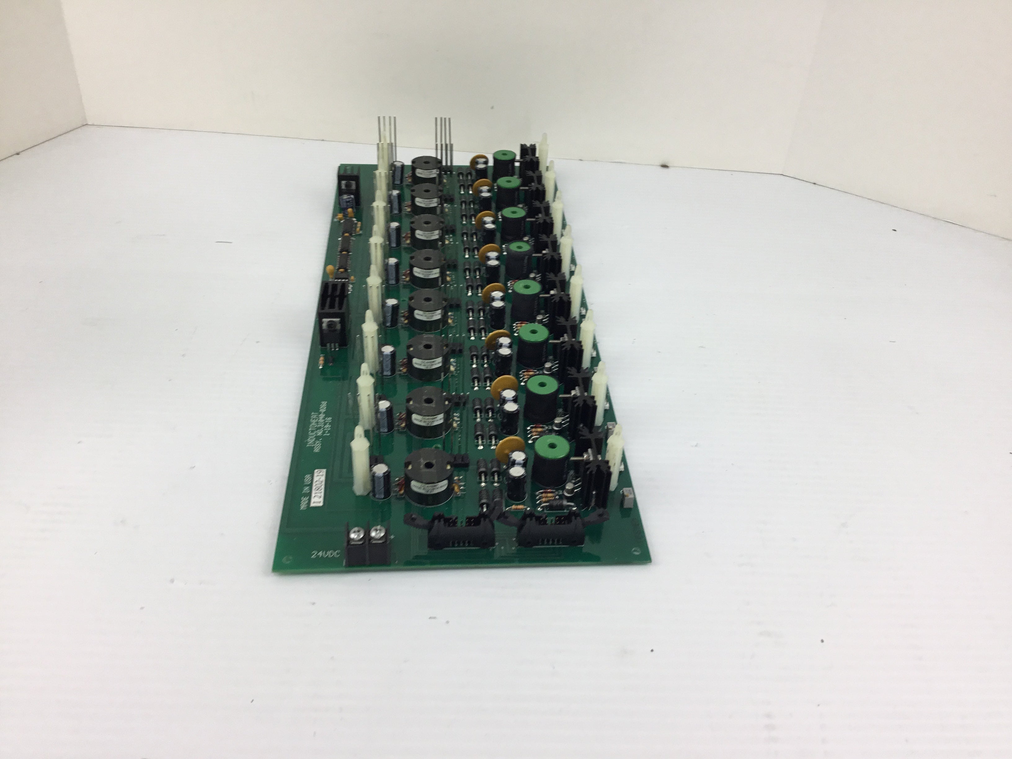 Inductoheat 31040-026D I21802-19 Industrial Control PCB Circuit Board 24VDC