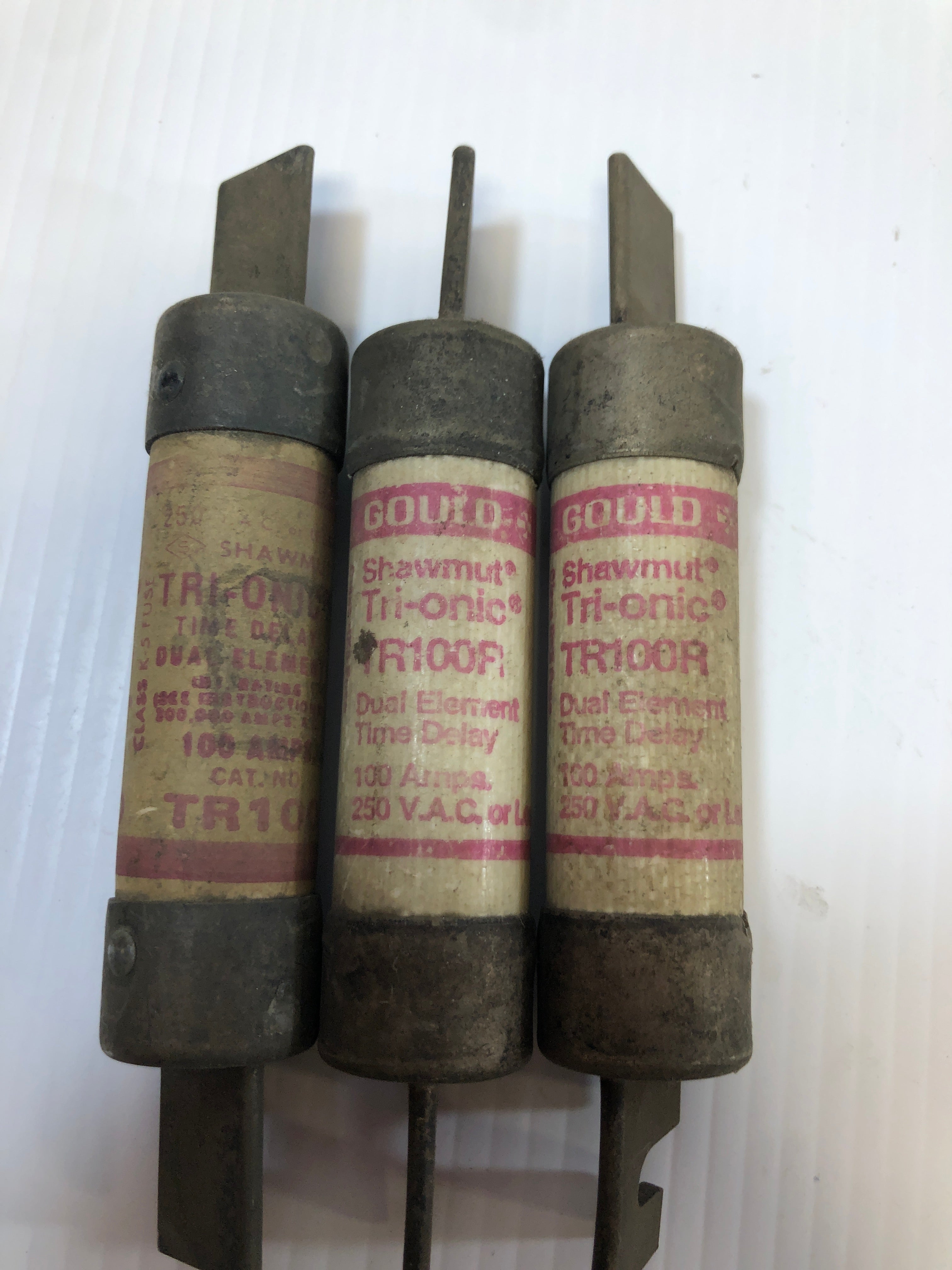 Gould Shawmut TR100R Tri-Onic Time Delay Fuse 100 AMPS - Lot of 3