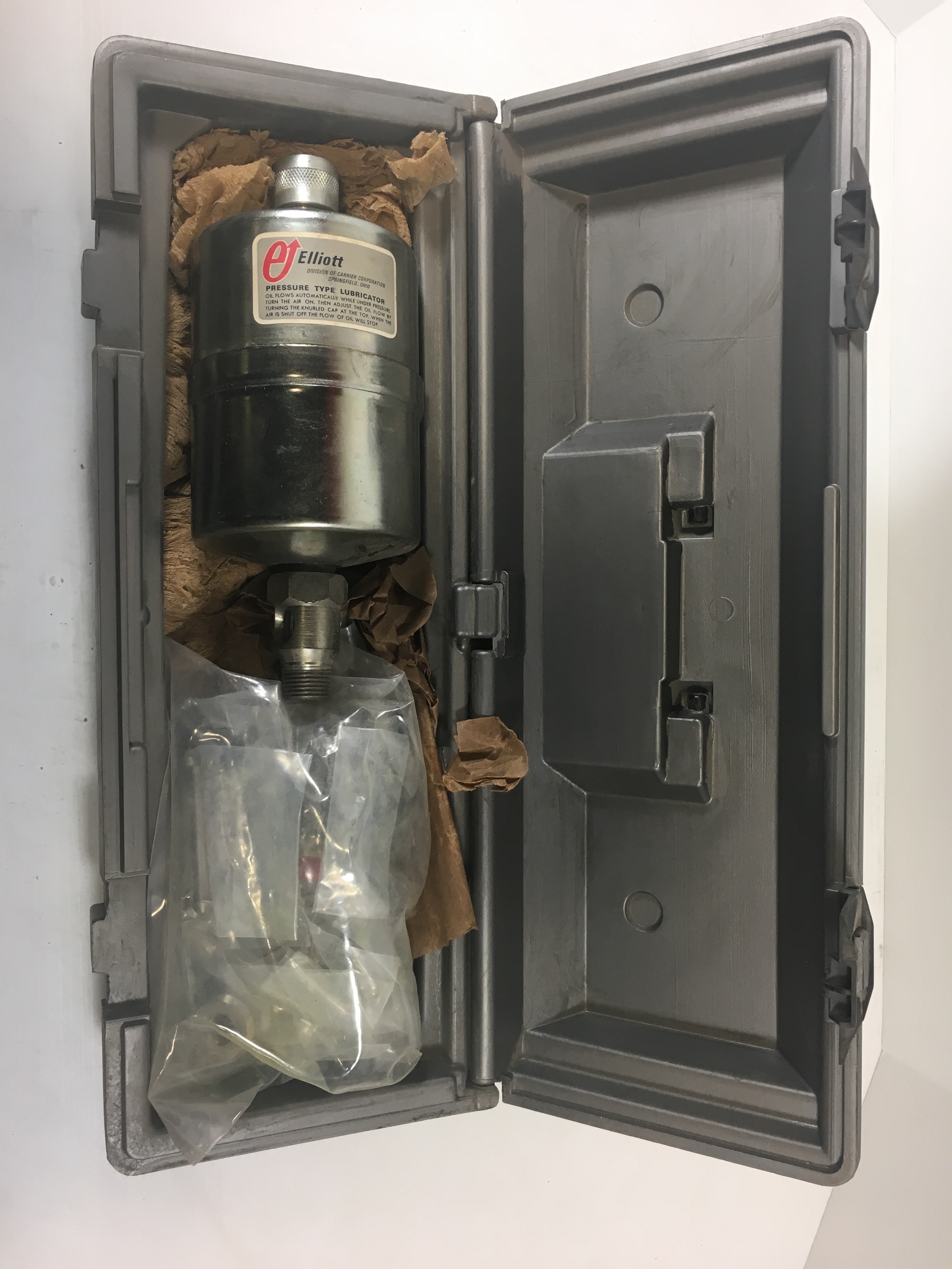 Elliott Pressure Type Lubricator