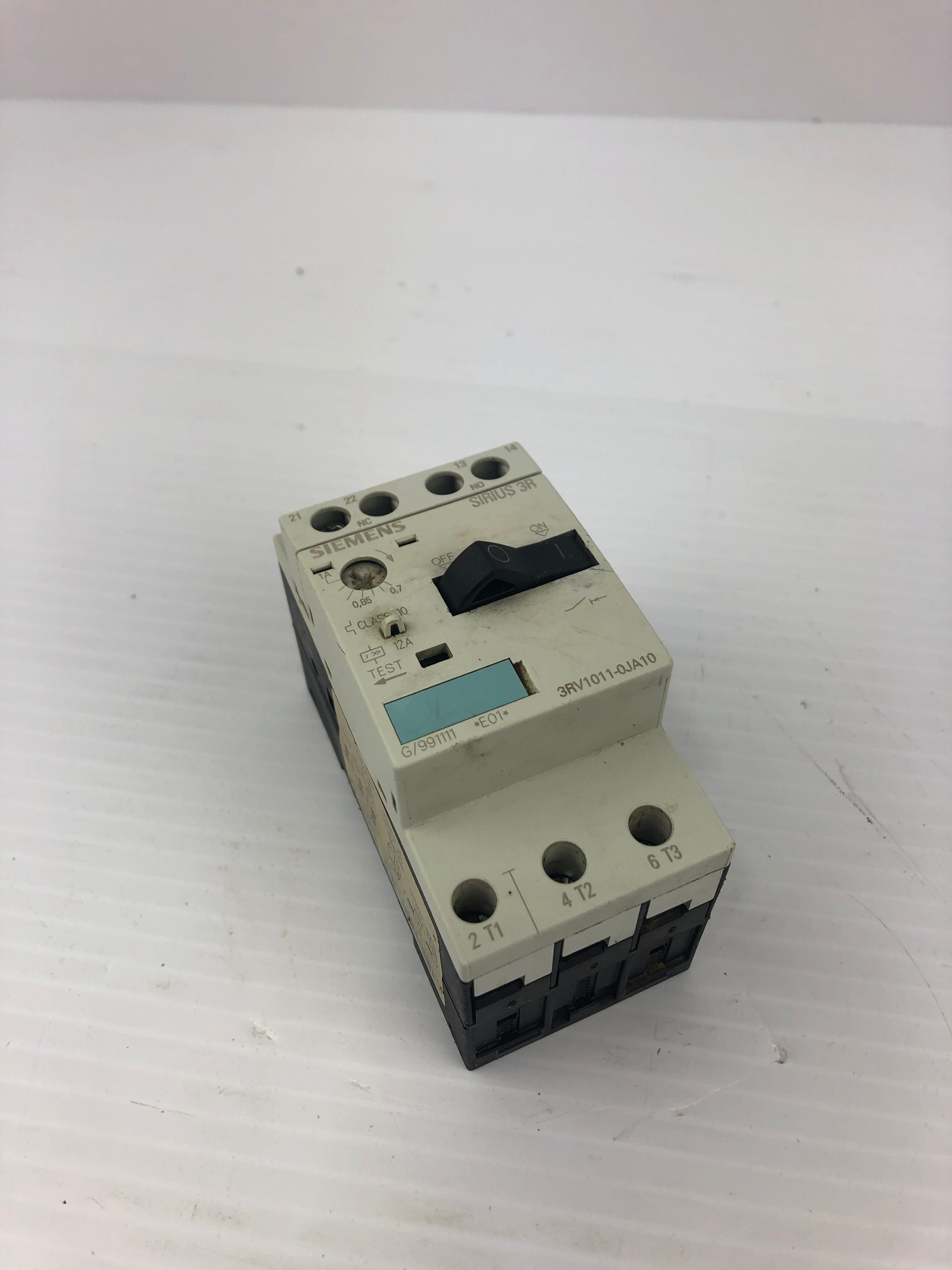 Siemens 3RV1011-0JA10 Circuit Breaker Sirius 3R
