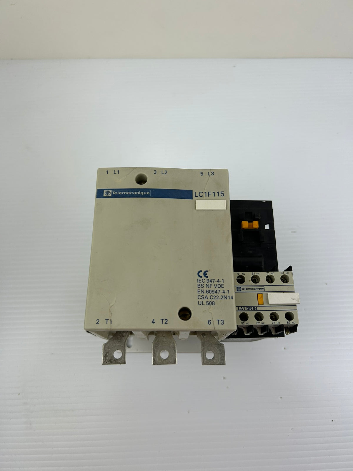 Telemecanique LC1F115 600VAC 3 Pole Contactor w/ LA1DN04 110V Coil
