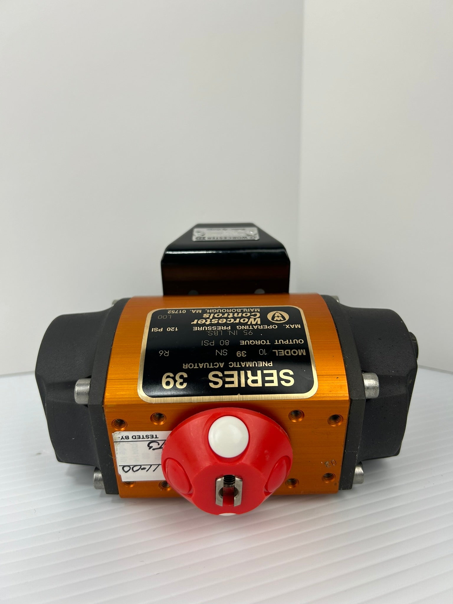 Worcester Controls 1039SNR6 Pneumatic Actuator Ser 39 1/2B4466TSE Ball Valve