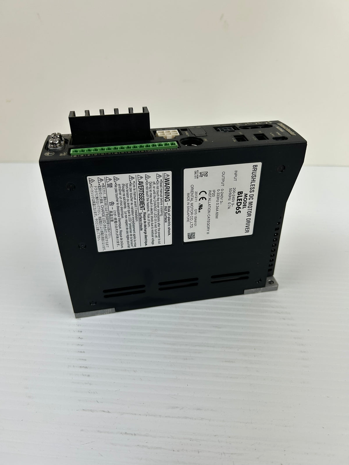 Oriental Motor BLED6S Brushless DC Motor Driver 200-240V 60W 3PH 0.7A