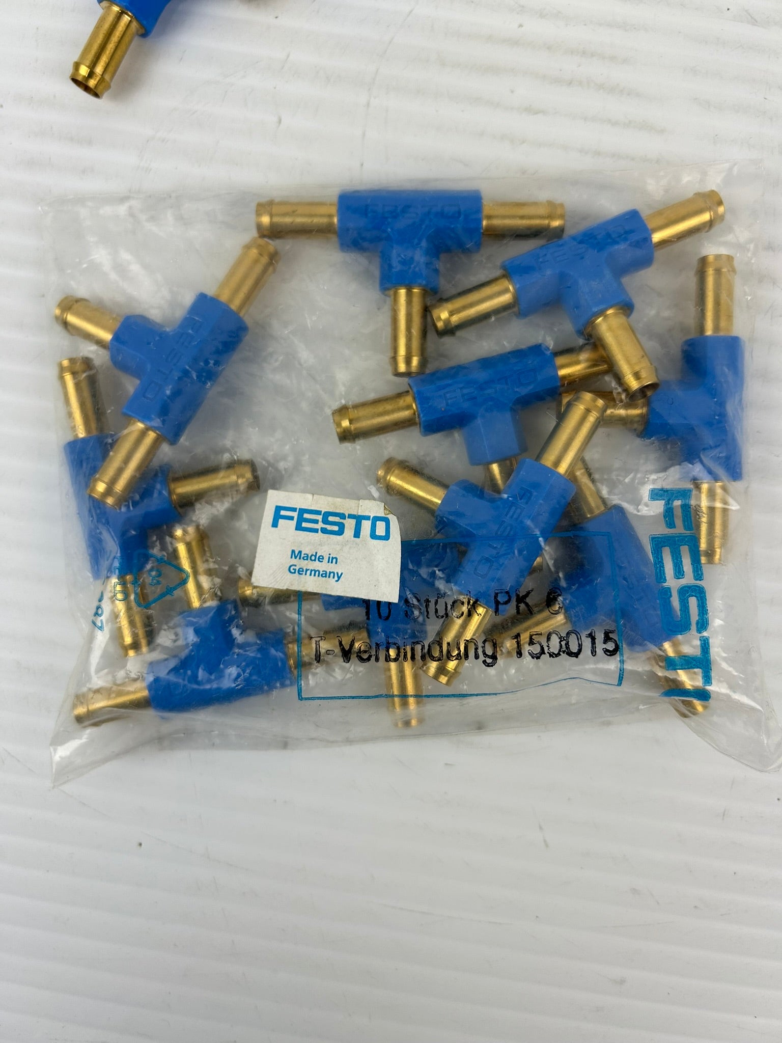 Festo 150015 Tube Joint Connector - Lot of 15