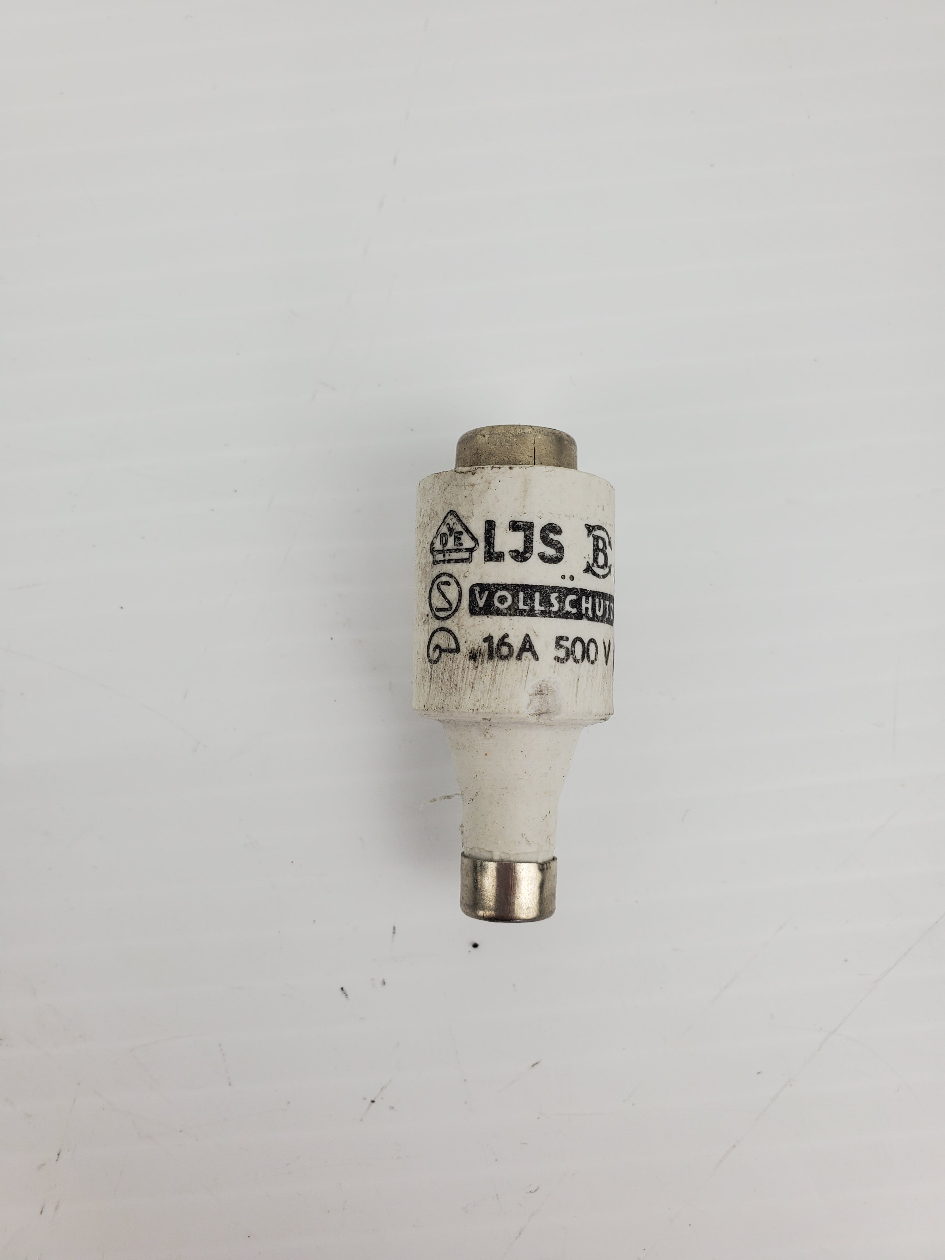 LJS Vollschutz Ceramic Bottle Fuse 16A 500V