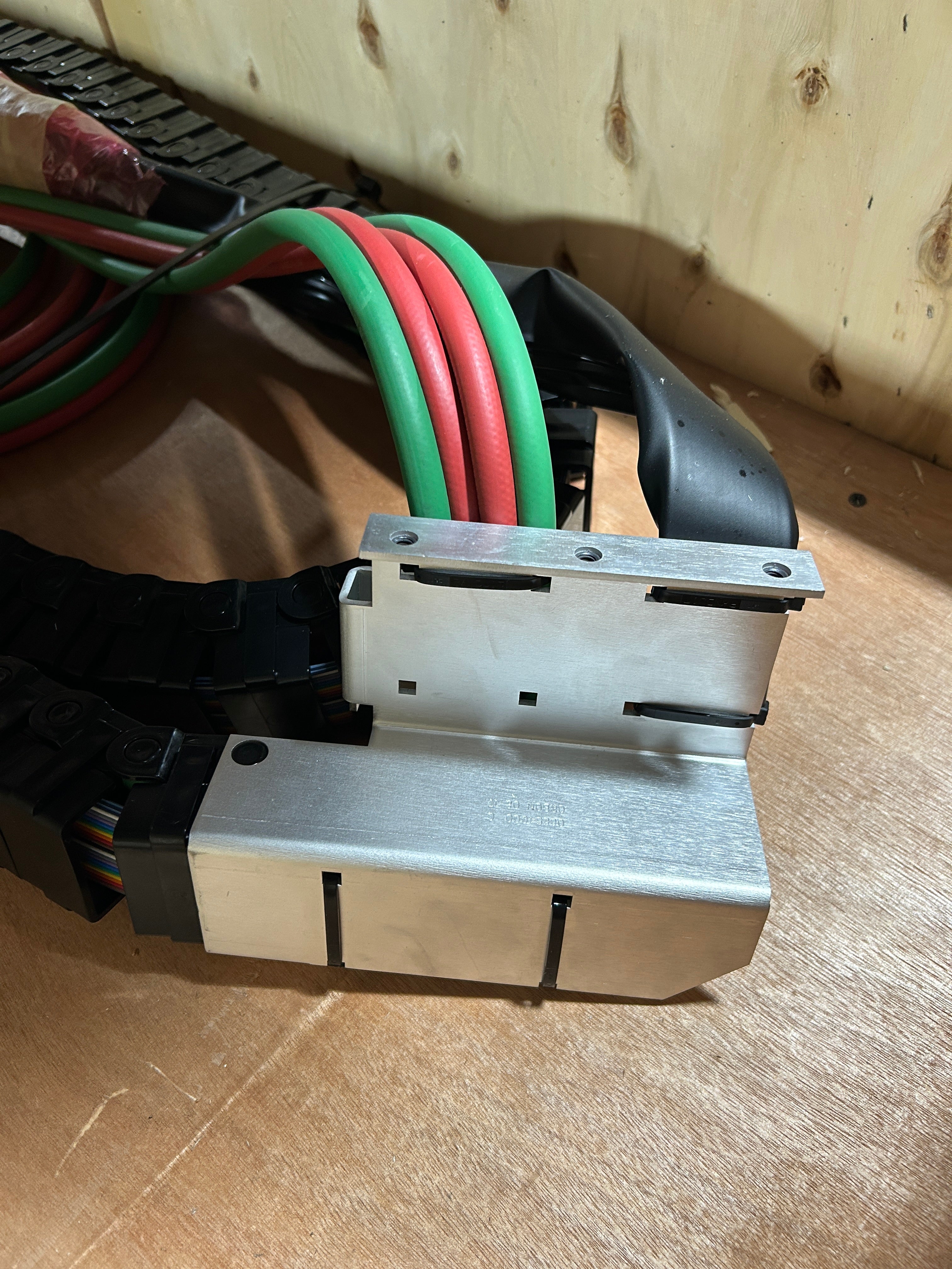 Honeywell Scanner Powertrack Upper & Lower Measurex Power Tracks 2084 Rev D & B