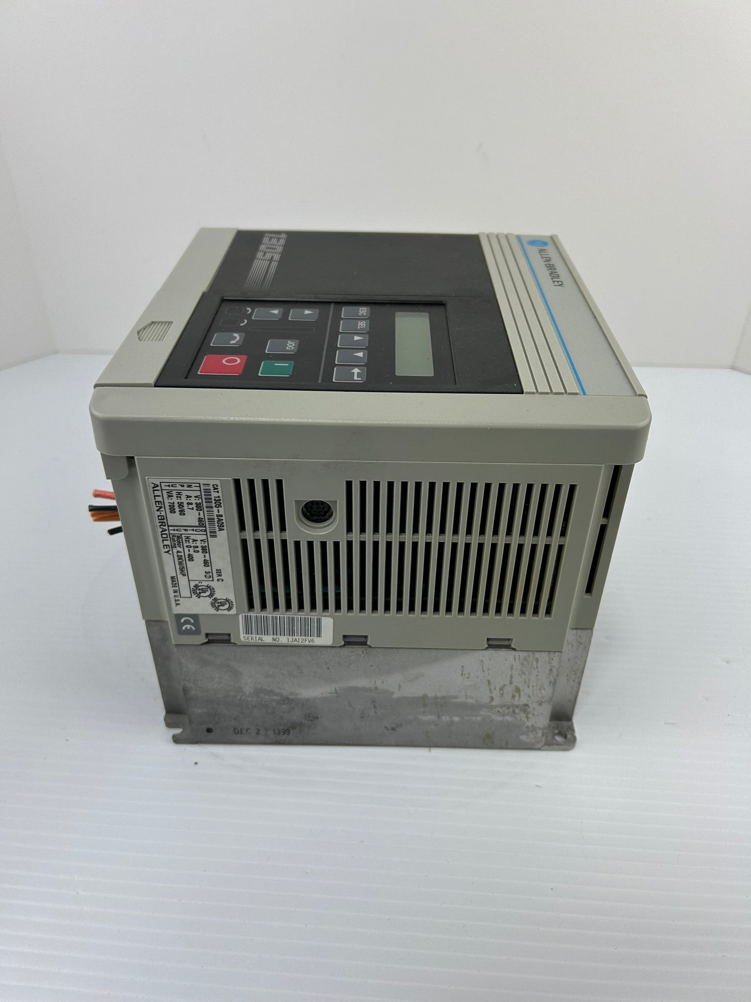 Allen Bradley 1305-BA09A Variable Frequency Drive Series C 1305