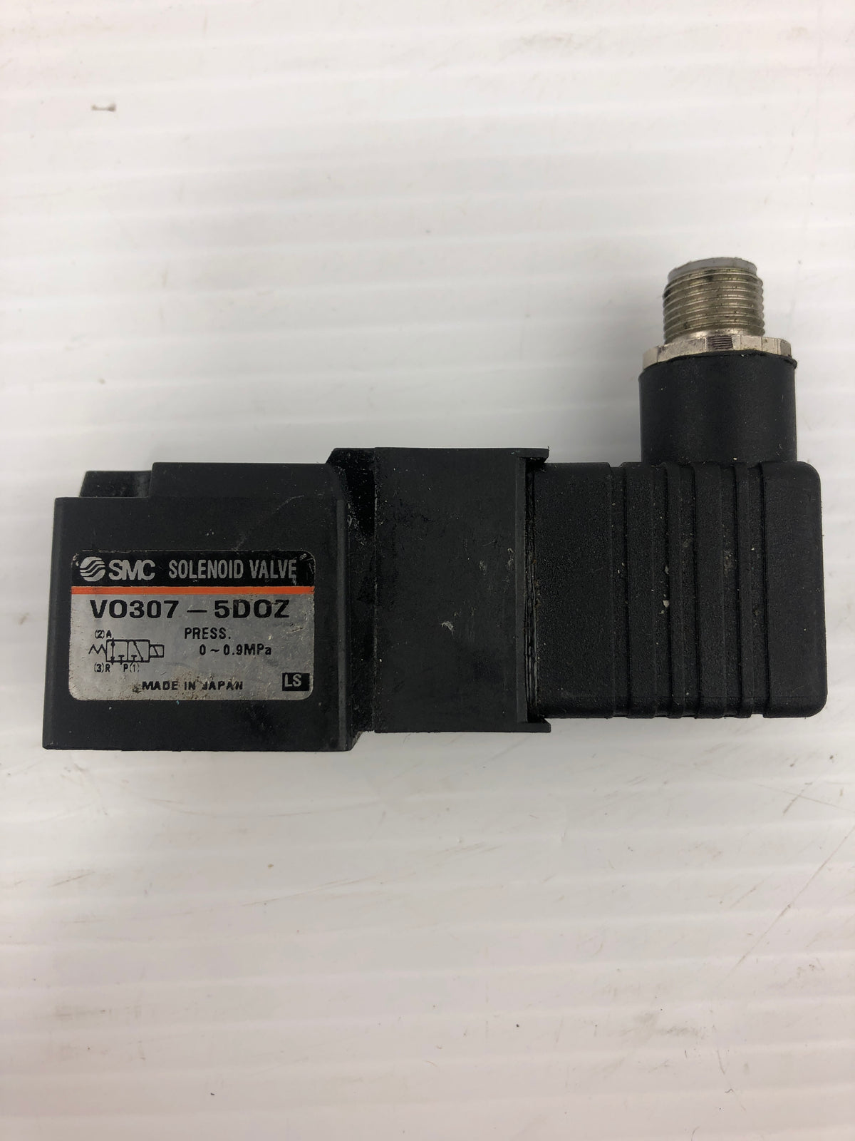 SMC VO307-5DOZ Solenoid Valve 0-0.9 MPa