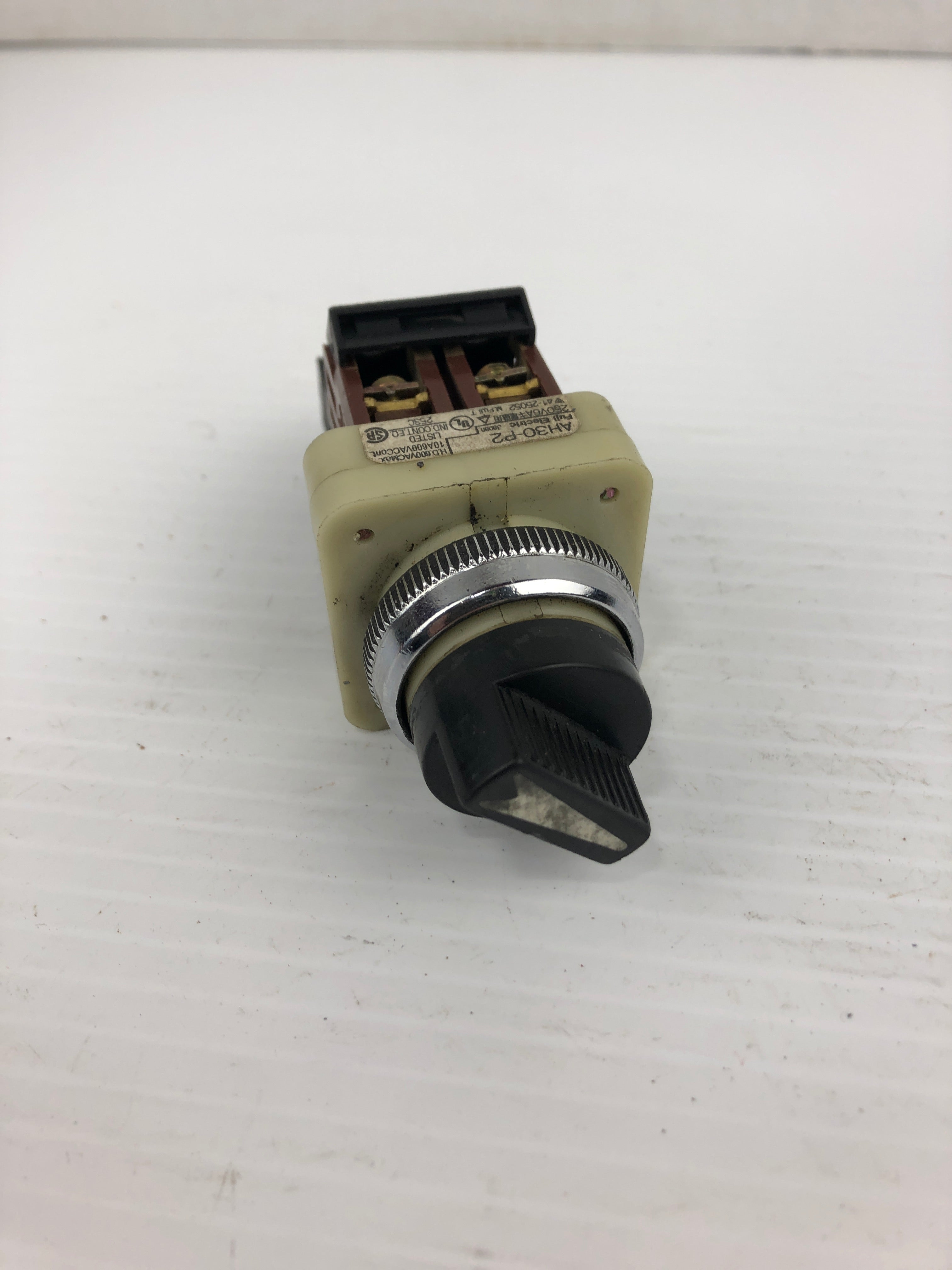 Fuji Electric AH30-P2 On Off Command Switch