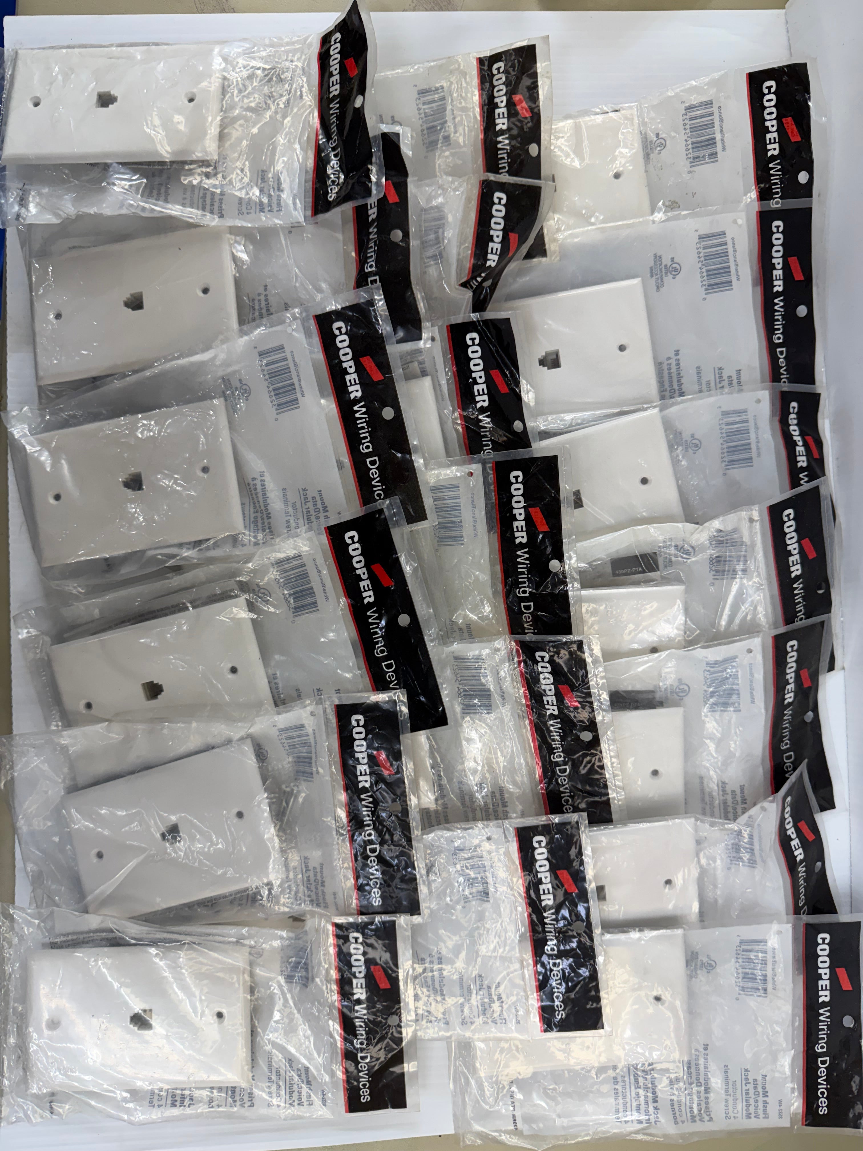 Cooper Wiring Flush Mount Voice/Data Modular Jack 3532-4W Lot of 19
