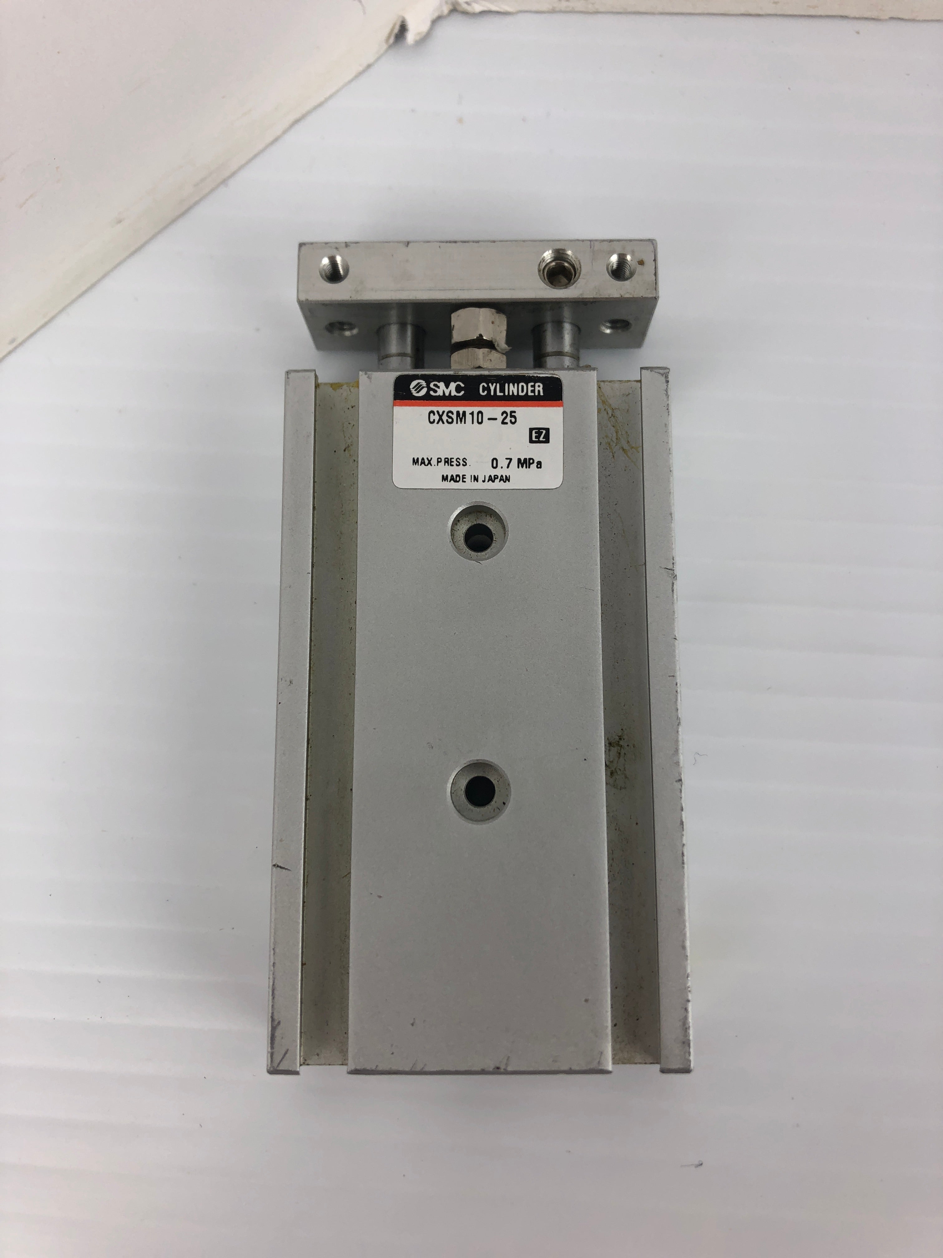 SMC CXSM10-25 Pneumatic Cylinder 0.7MPa