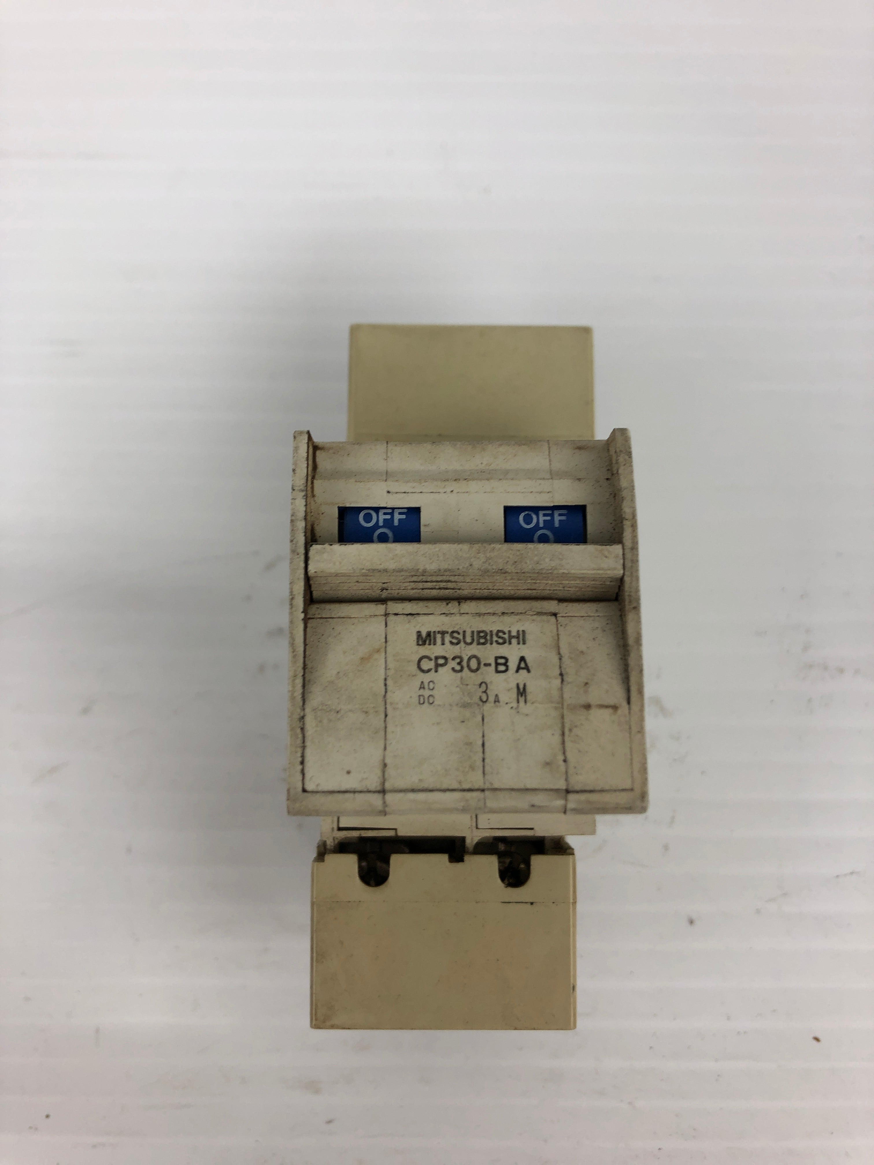 Mitsubishi Electric CP30-BA Circuit Protector 2 Pole 3A 220VAC 2.5kA 50/60 Hz