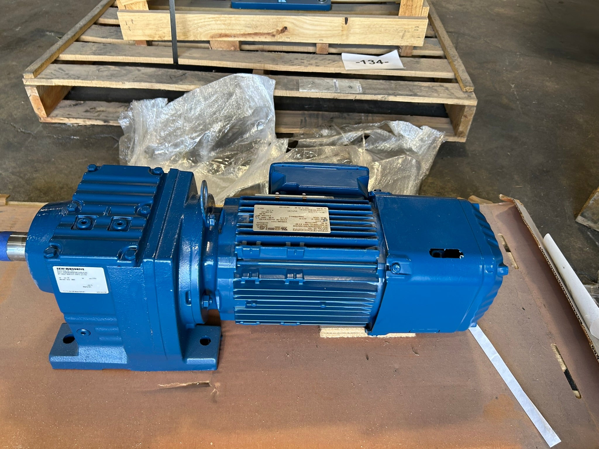 SEW-Eurodrive R57 DRN80M4/BE1HR/DH Eurodrive Gear Motor 1751/20 RPM