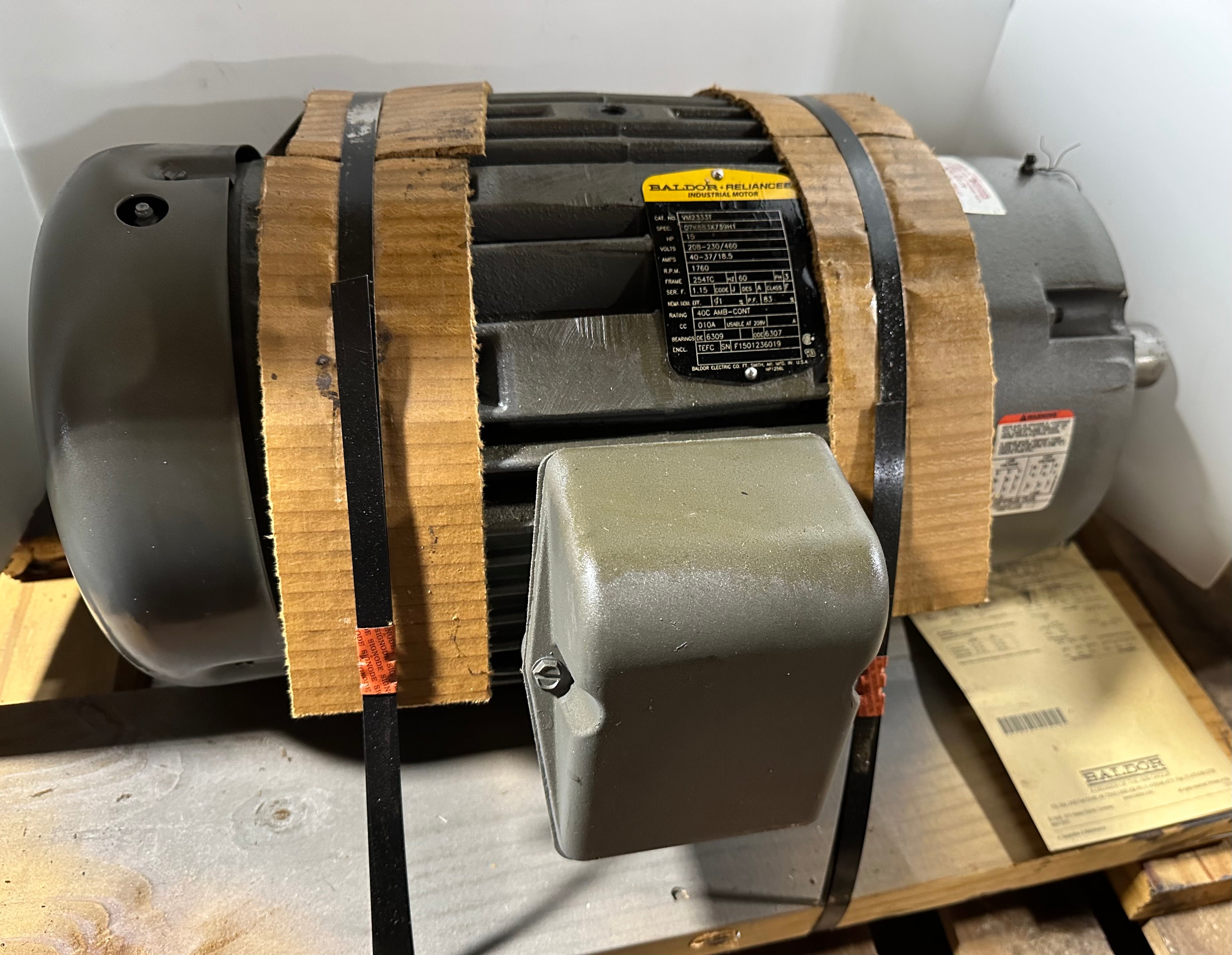 Baldor VM2333T Industrial Motor 15 HP 1760 RPM 254TC 3PH