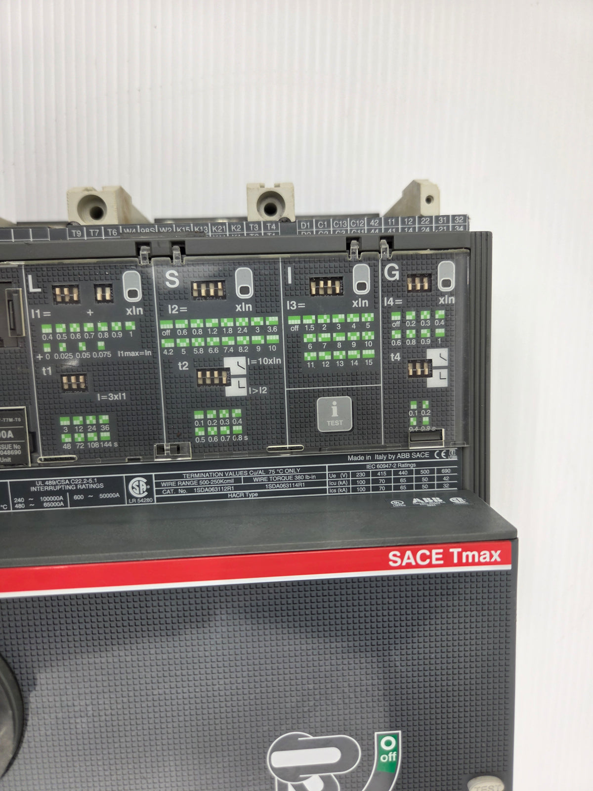 ABB SACE Tmax T7H 1200 Molded Case Circuit Breaker 1200A 3P PR331/P BH71073031