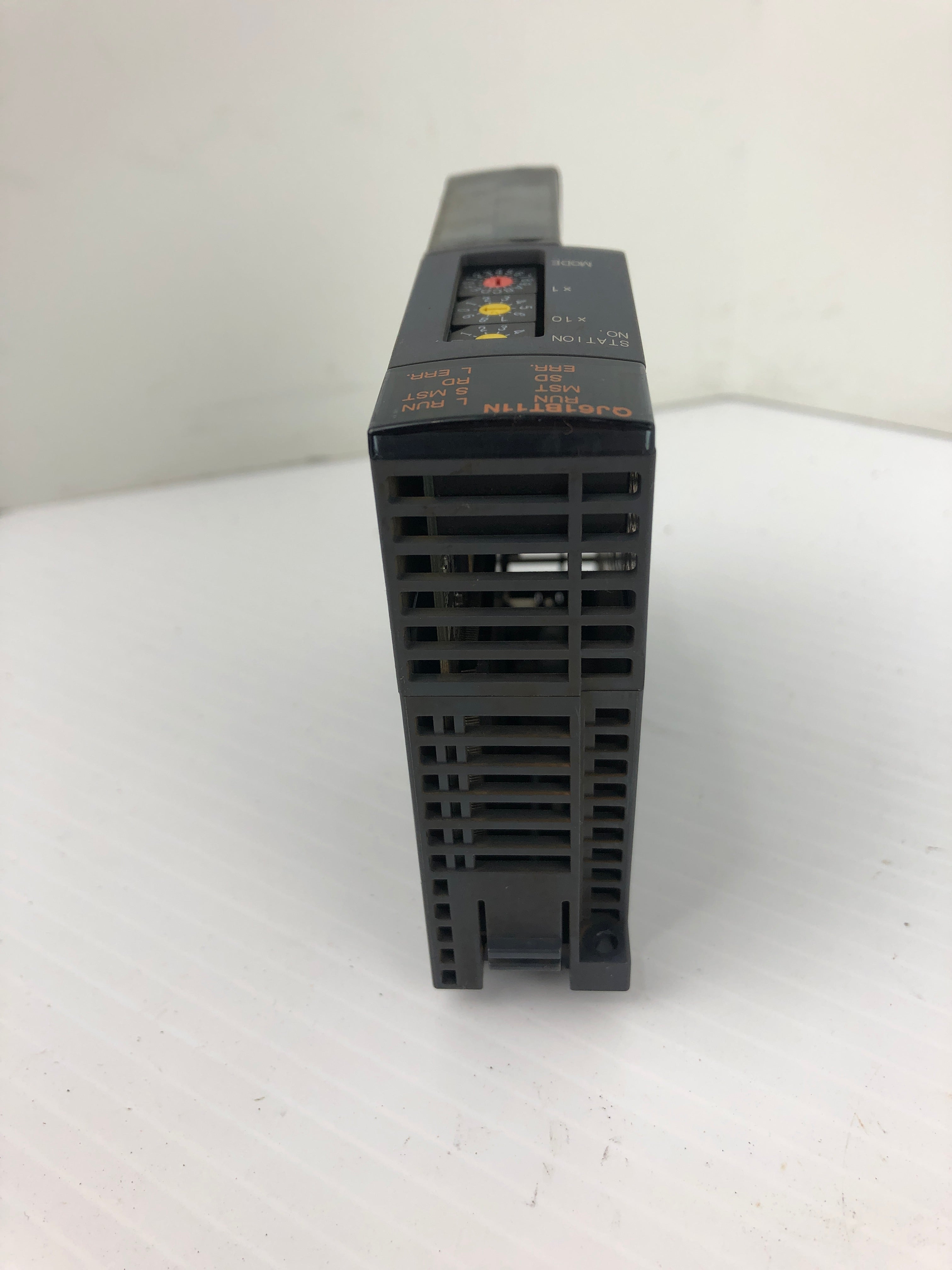 Mitsubishi Electric QJ61BT11N Master Slave Unit with Connector Terminal Block