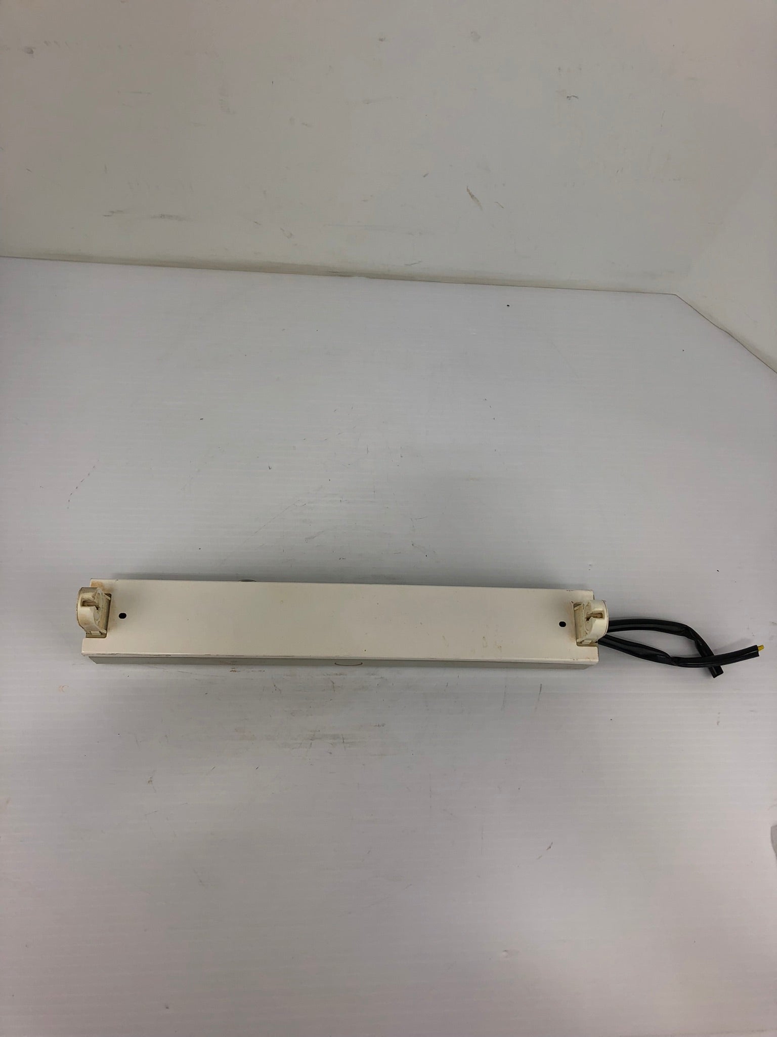 National FSS1-101 Industrial Light Cabinet - No Bulb FA11021K