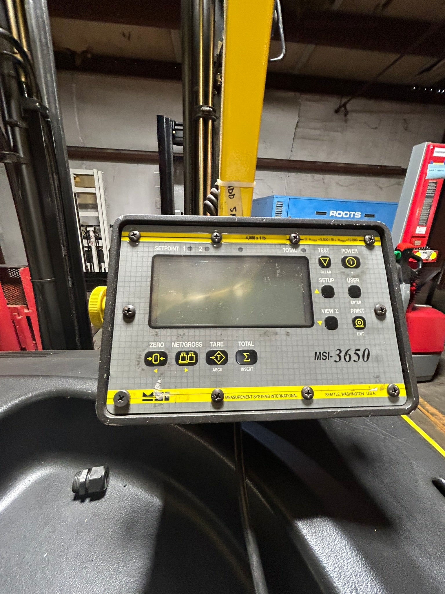 Hyster E40HSD Electric Stand-Up Forklift Truck 4000 Lb. Capacity 36V Type EO