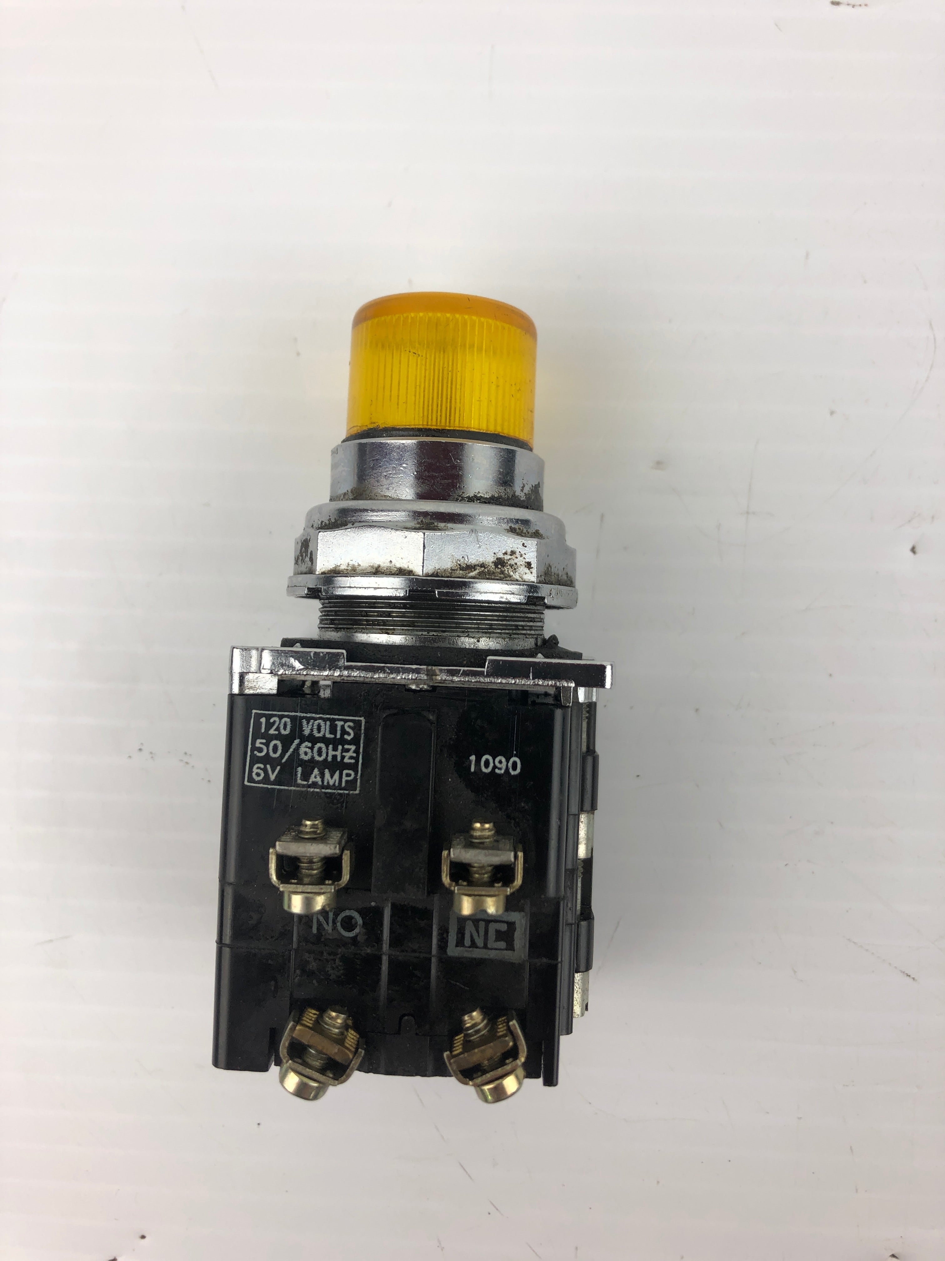 Cutler-Hammer 3089 Push Button Yellow