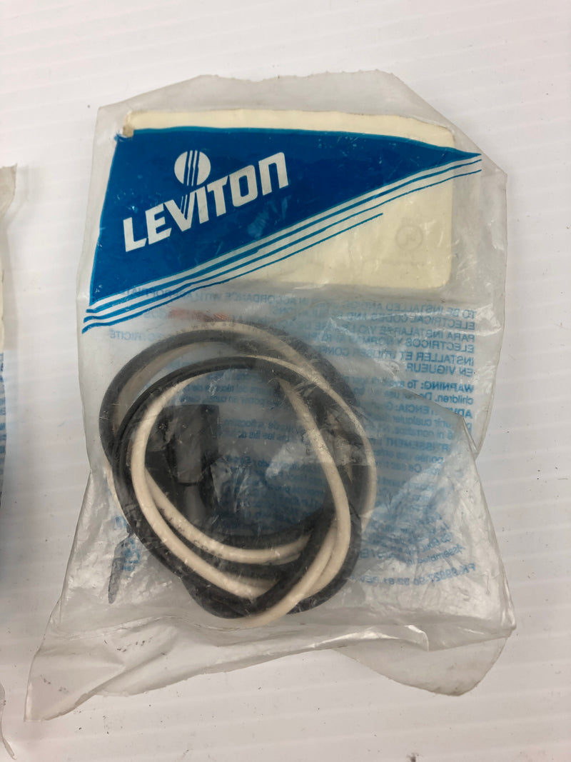 Leviton 131-10014 Incandescent Lamp holder Candelabra Base 75W-125V - Lot of 2