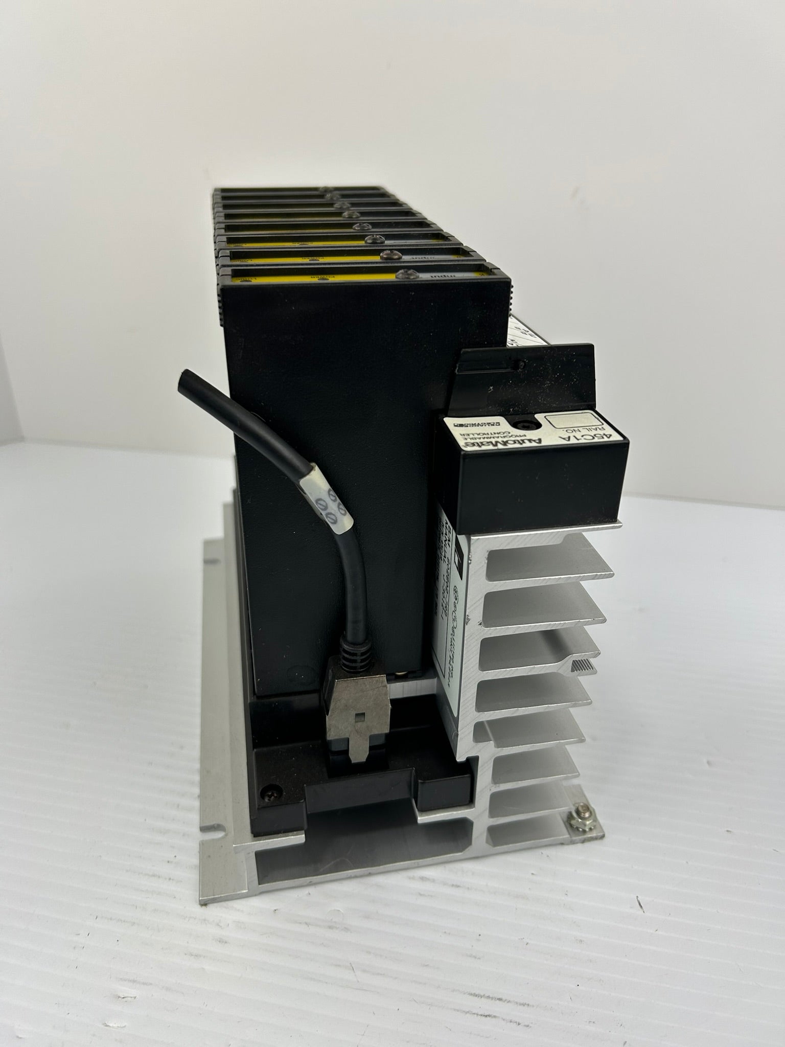 Reliance Electric Automate 45C1A Programmable Controller with (8) Modules