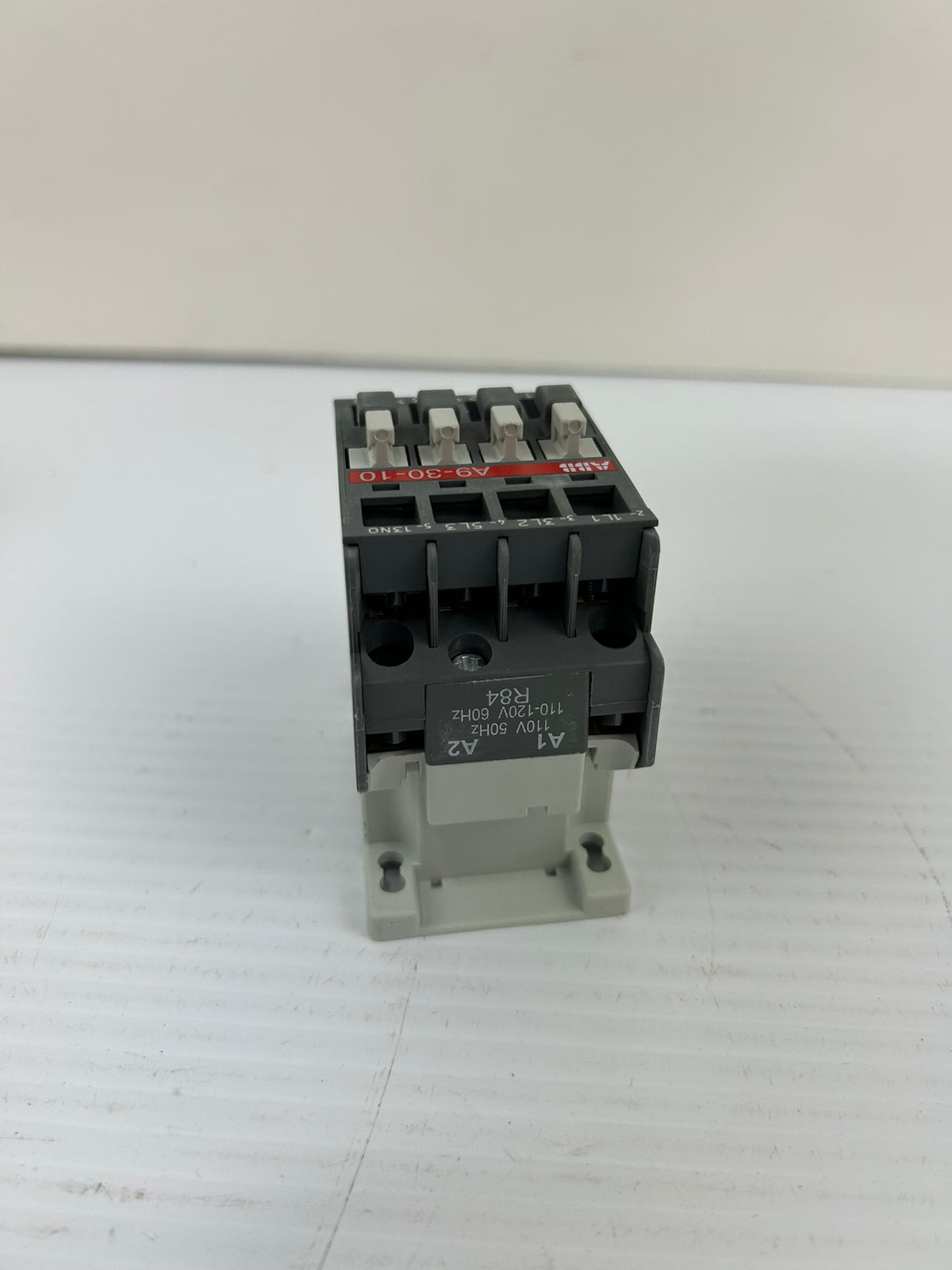 ABB A9-30-10 Contactor 110-120V 60Hz 3 Pole 1NO 25A 1SBL141001R8410