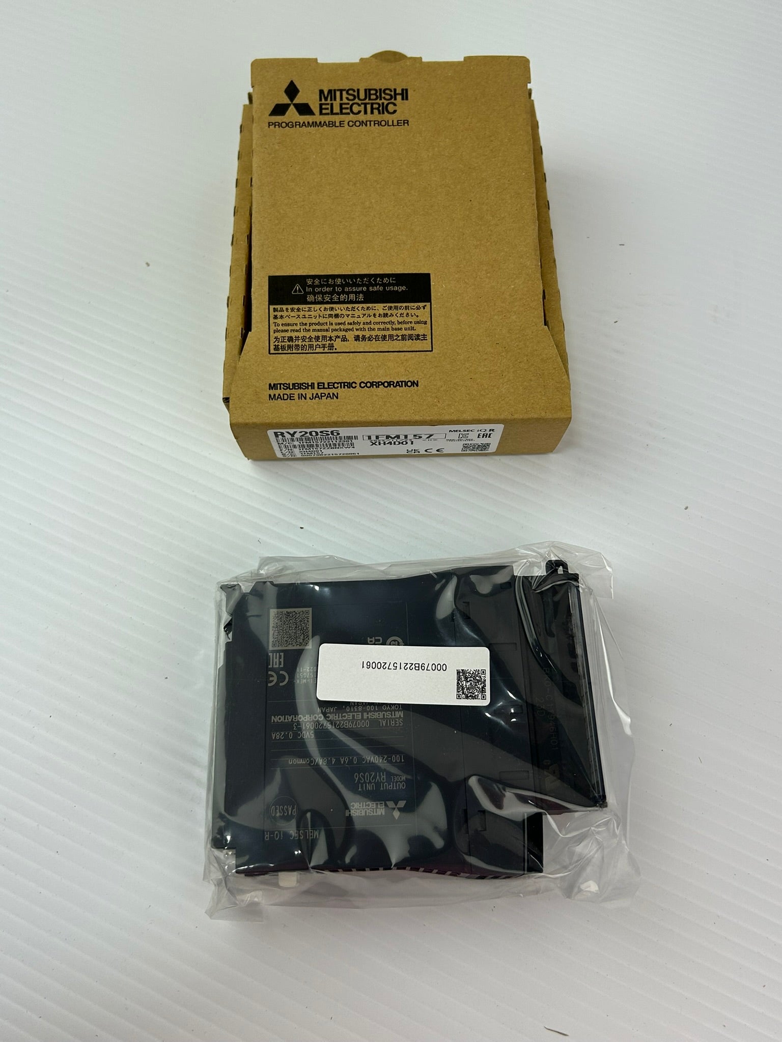 Mitsubishi RY20S6 MELSEC iQ-R 16-Point Relay Output Module PLC