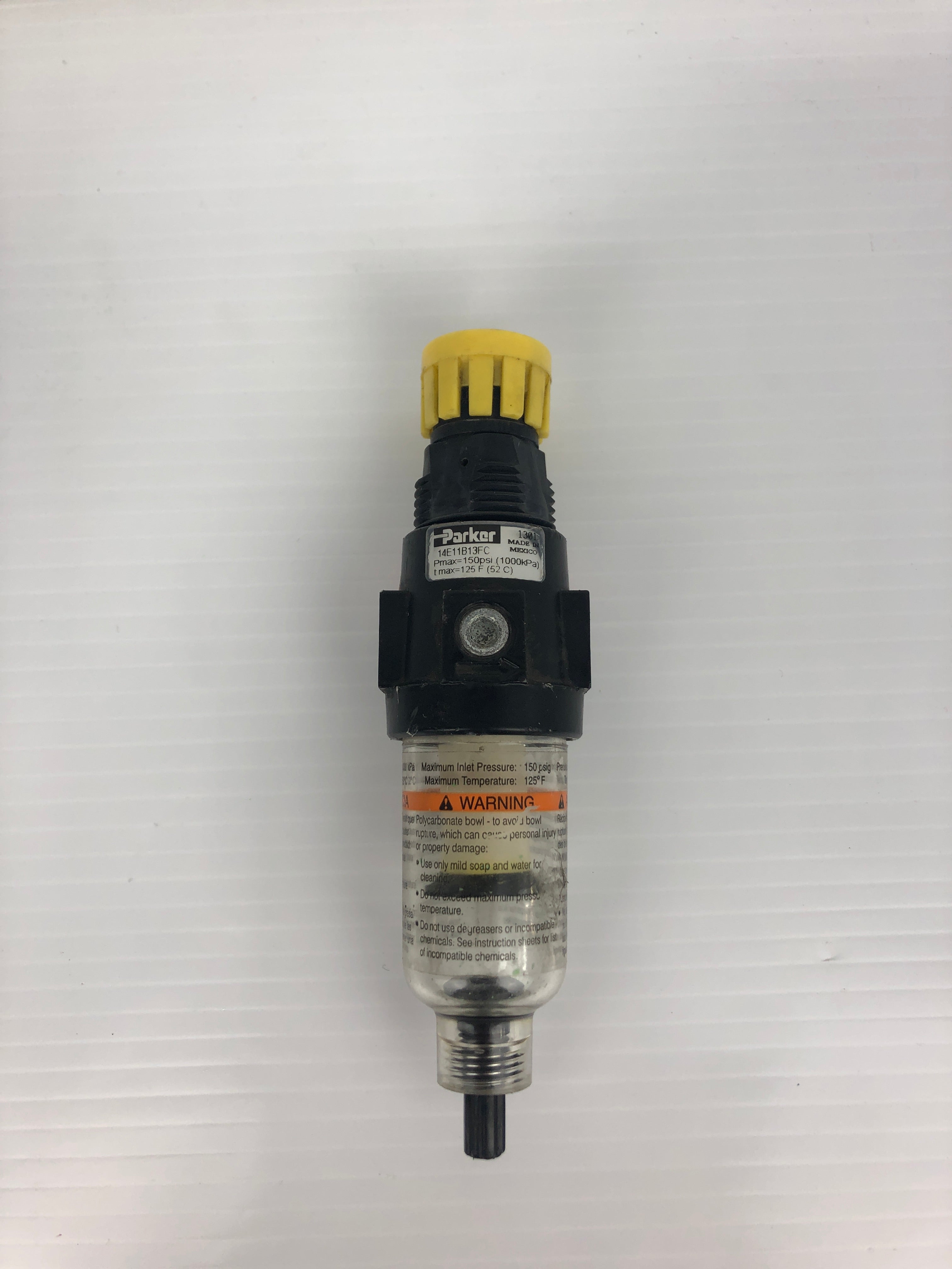 Parker 14E11B13FC Compressed Air Filter/Regulator Missing Gauge