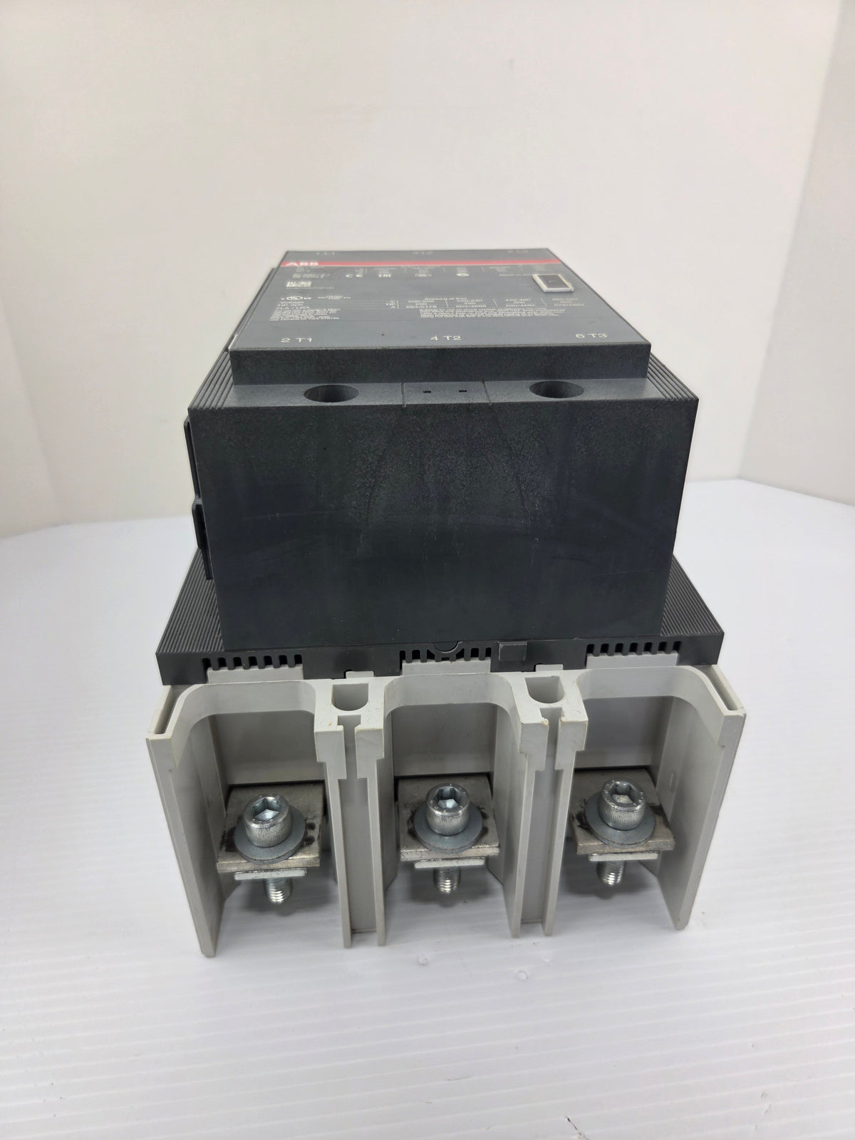 ABB AF580-30 Contactor 3PH 580A AC-3 800A AC-1 3 Pole 100-250VAC/DC Coil 600V