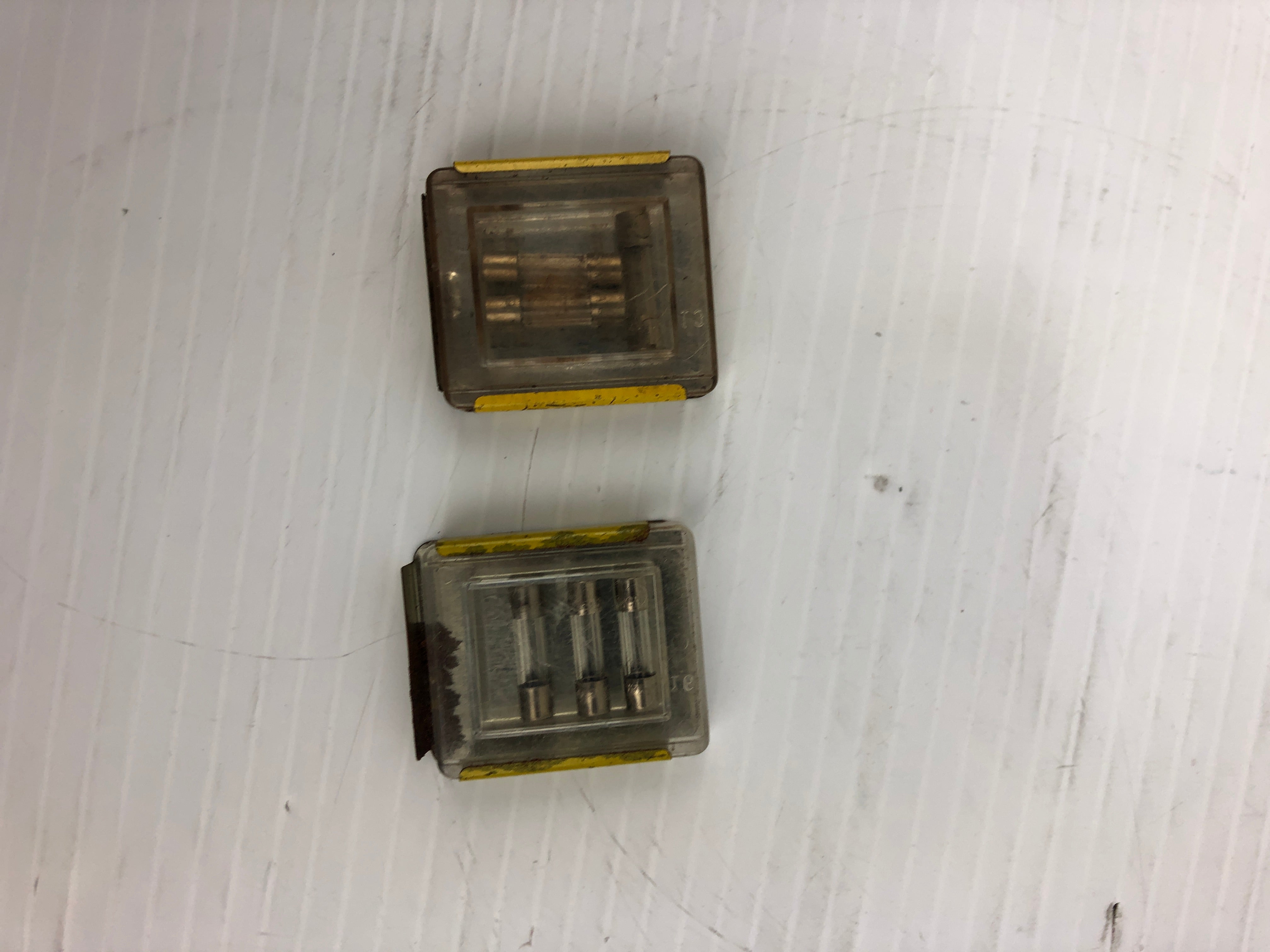 Buss Fuses GMA-1.6A Mini Fuse - Lot of 6