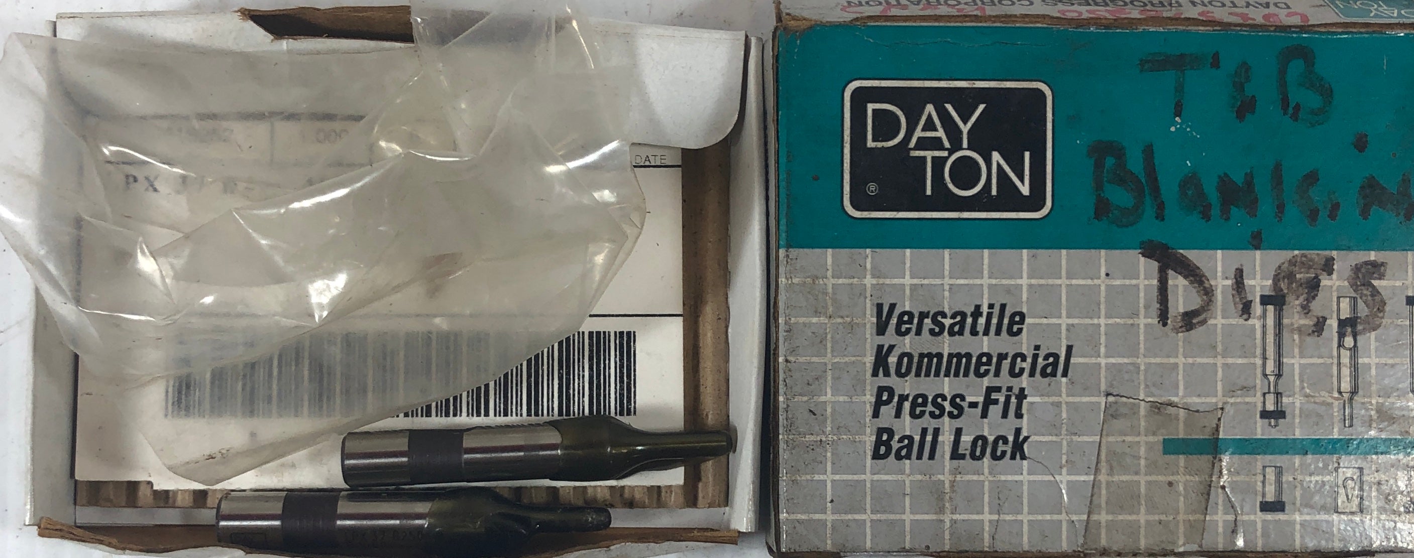 Dayton Versatile Kommercial Press Fit Ball Lock LPX37B250 Box of 2