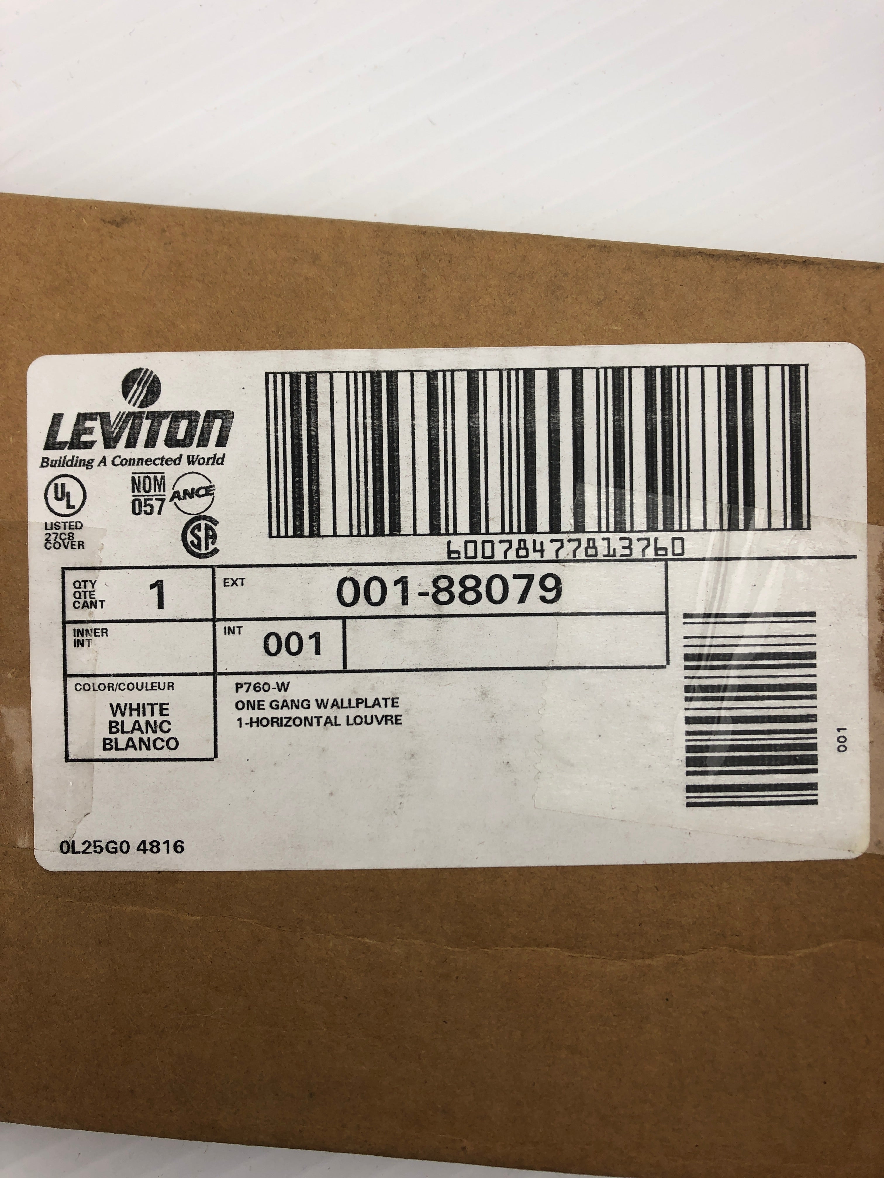 Leviton 001-88079 White One Gang Wall Plate P760-W - Lot of 8