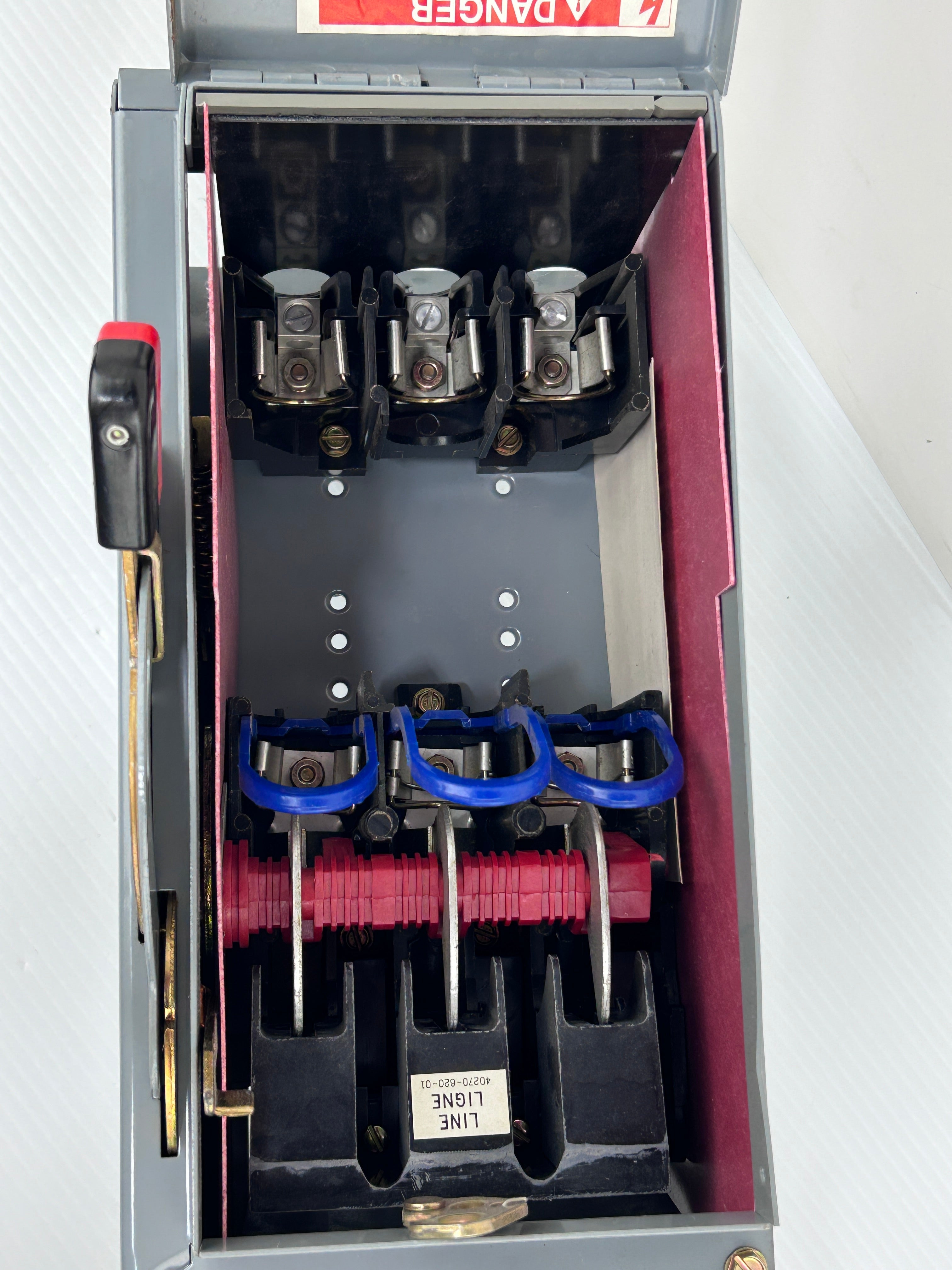 Square D QMB362TWRK Fusible Twin Branch Panelboard Switch Ser E1 60A 3PH 600 VAC