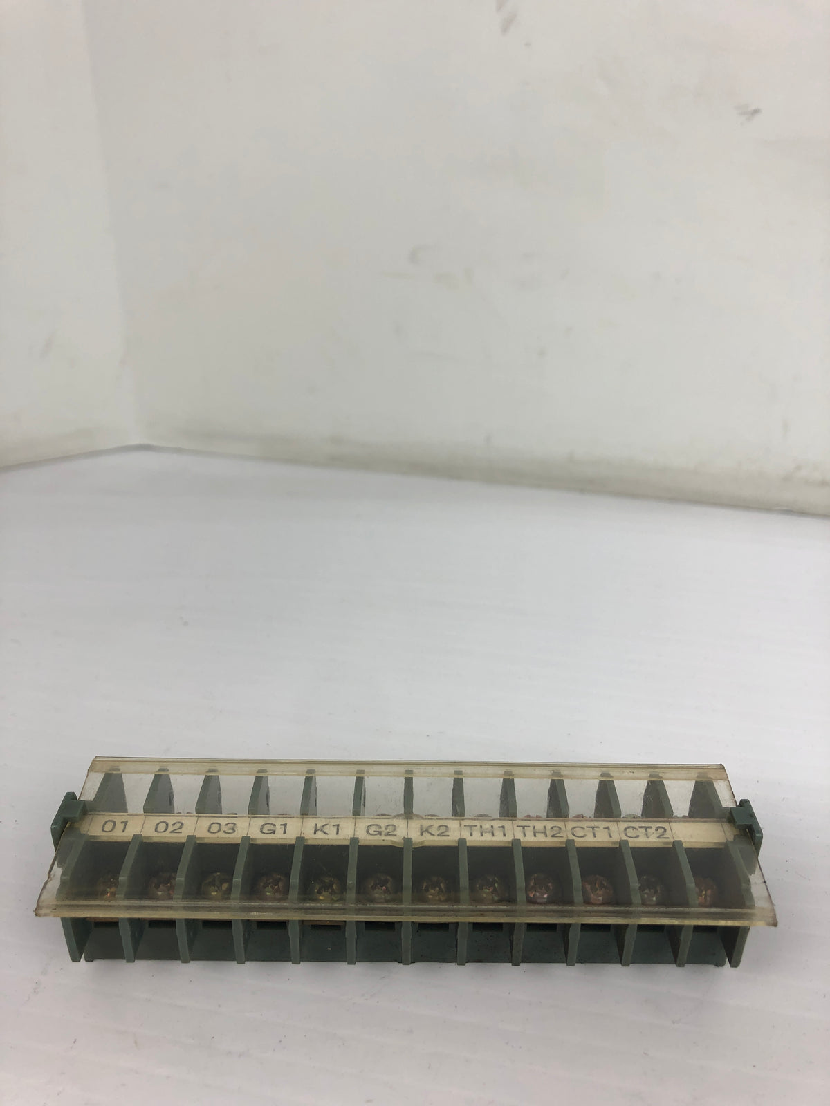 Mitsubishi TE-K2 Terminal Block 600V 15A 12P