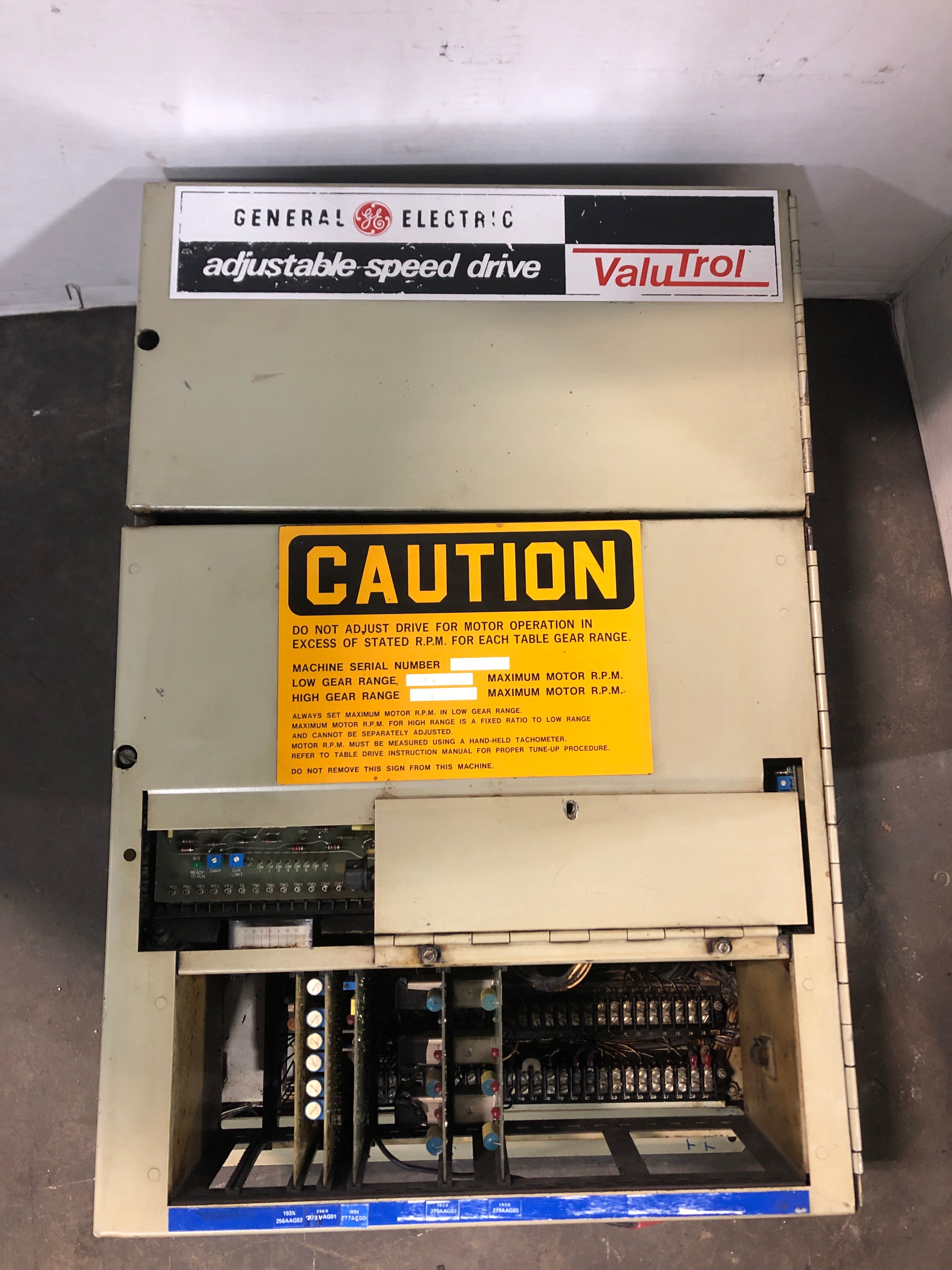 General Electric 353X961YBG01 D-C Adjustable Speed Drive 230/460V 270/135A 75HP